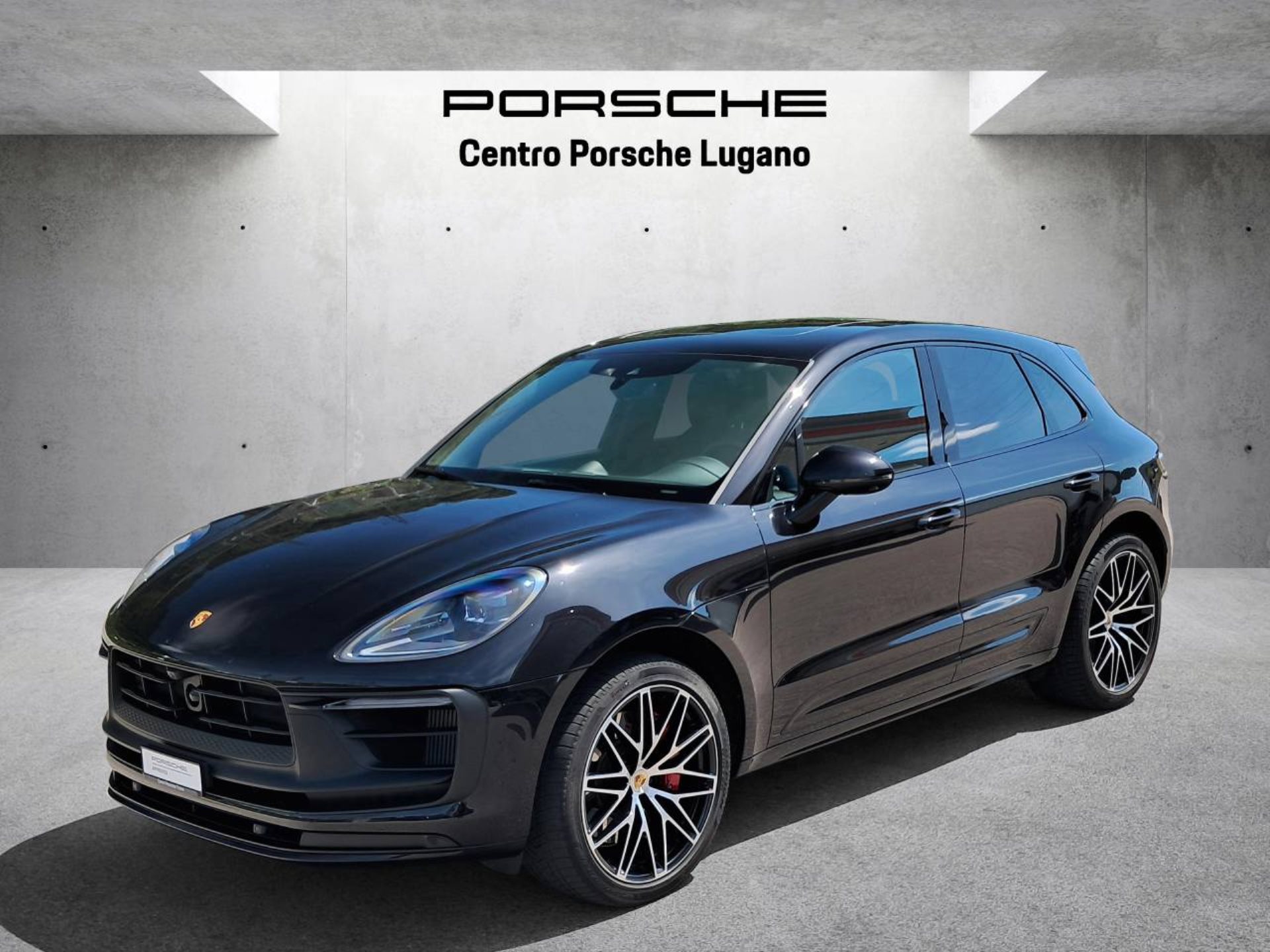 PORSCHE Macan GTS (MY23)-image-8