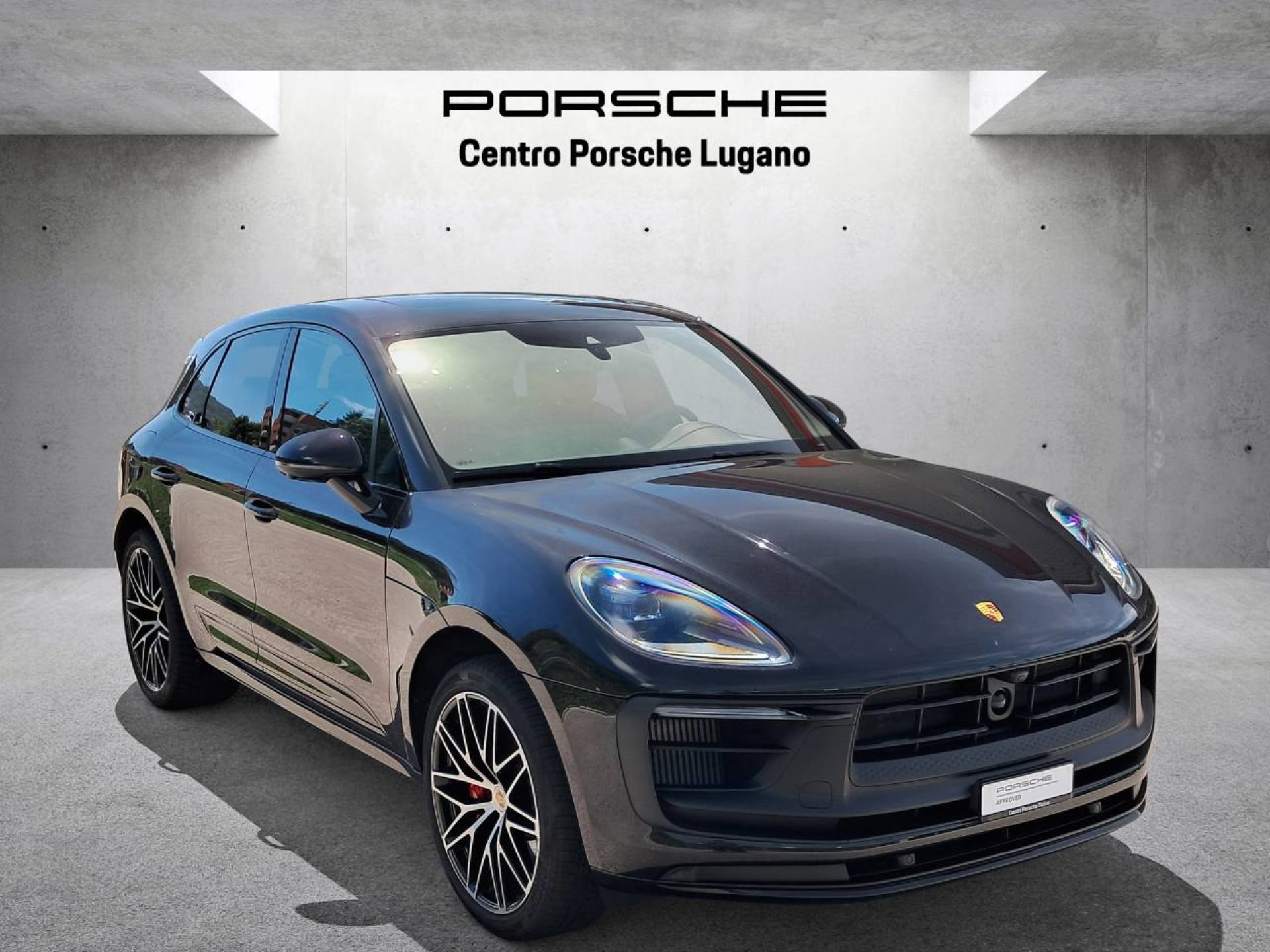 PORSCHE Macan GTS (MY23)-image-5