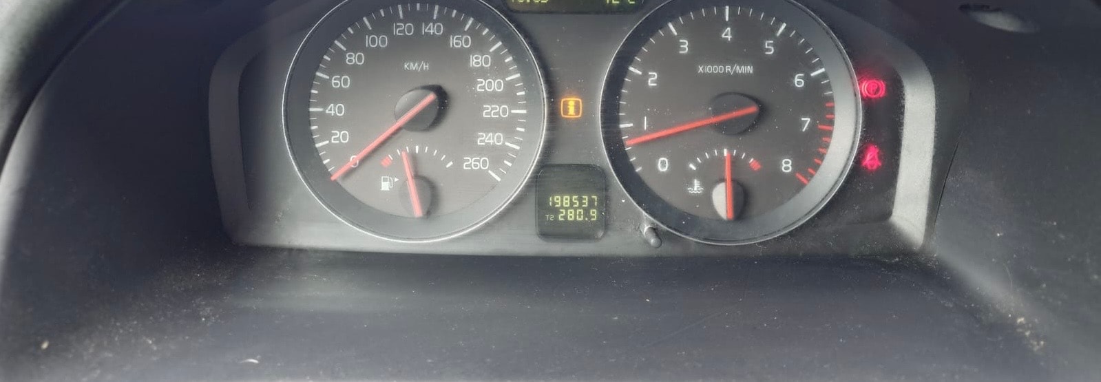 VOLVO C30 1.6 Kinetic-image-4