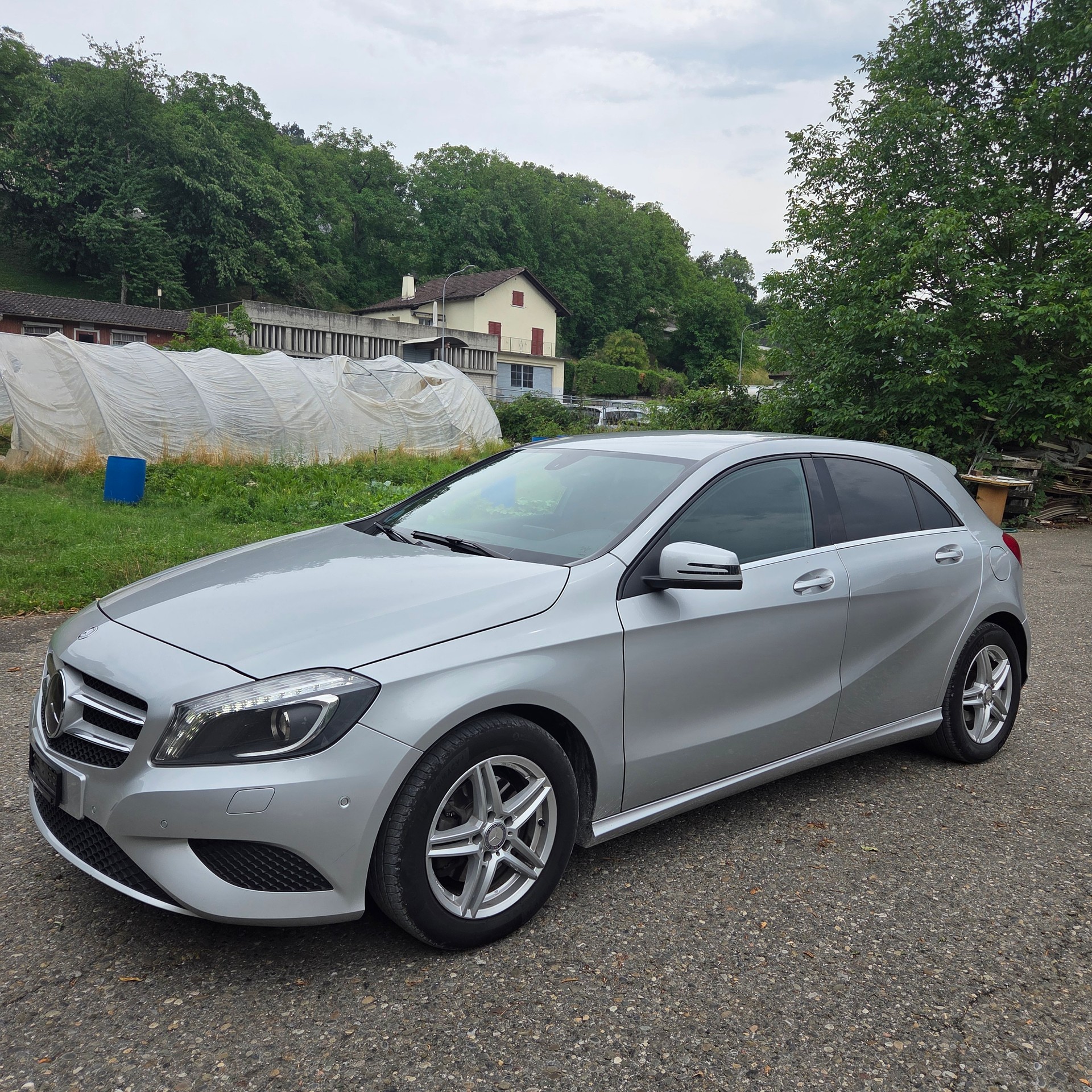 MERCEDES-BENZ A 180 Style 7G-DCT-image-1