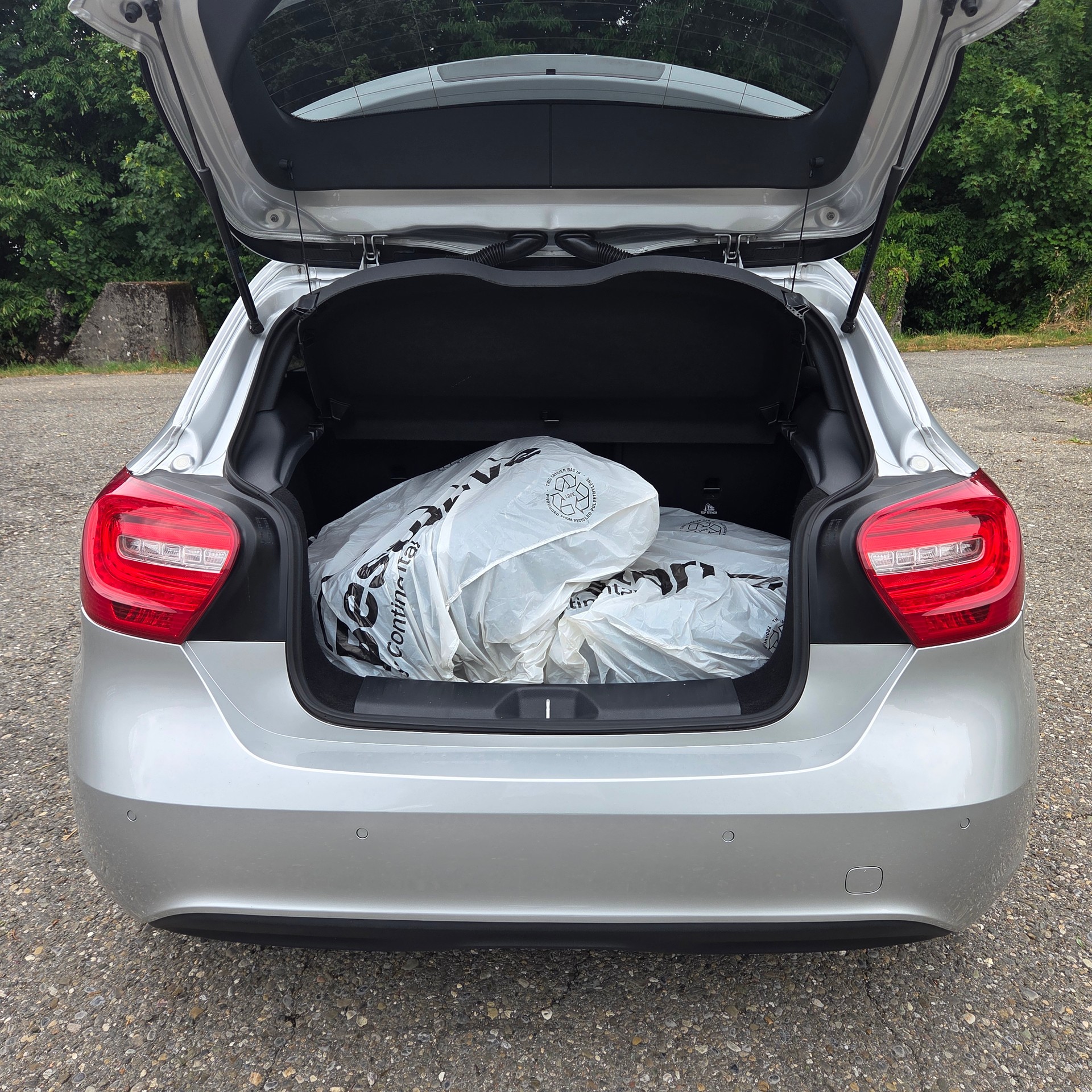 MERCEDES-BENZ A 180 Style 7G-DCT-image-8