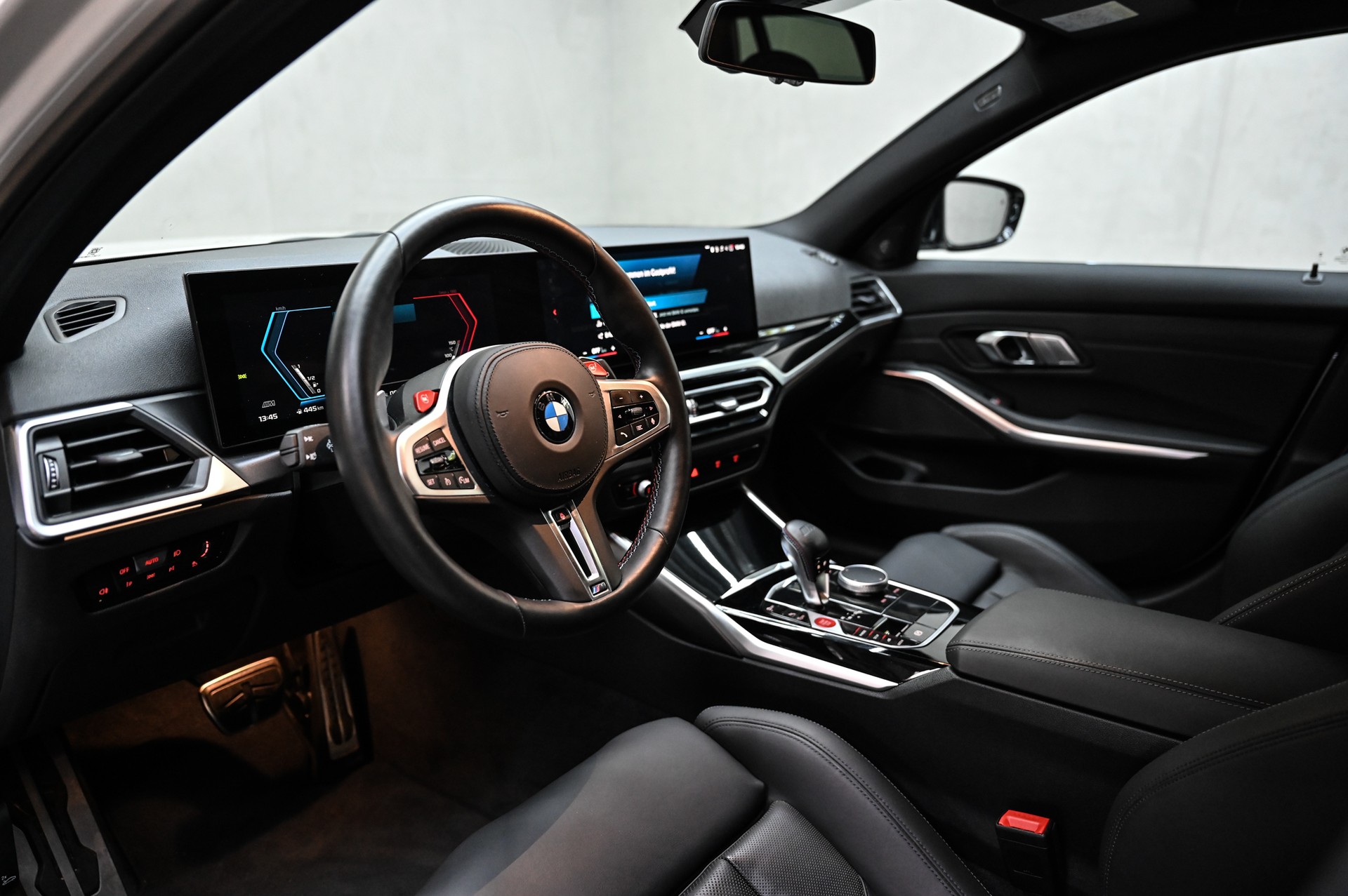 BMW M3 Competition xDrive Touring-image-22