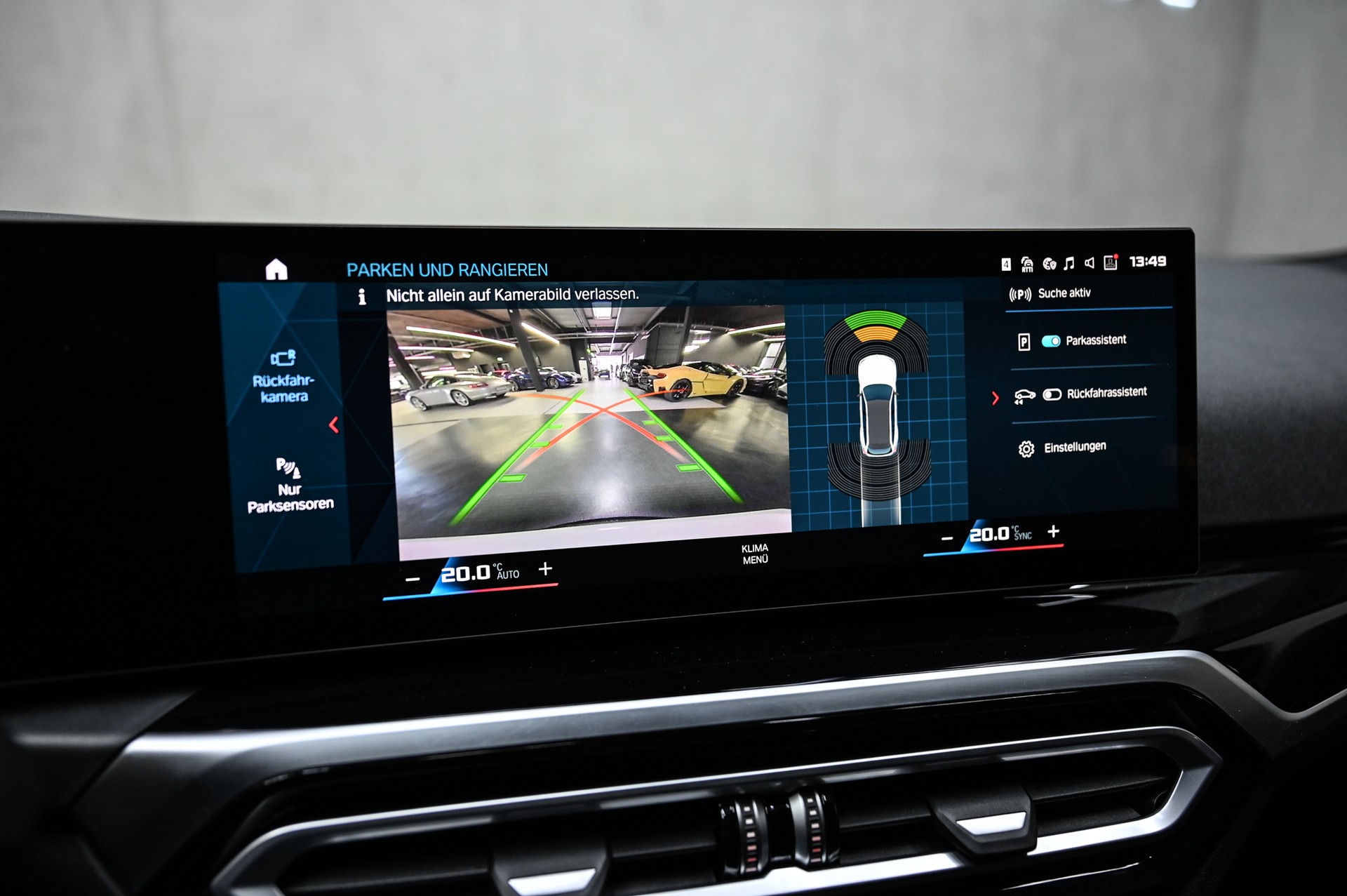 BMW M3 Competition xDrive Touring-image-25