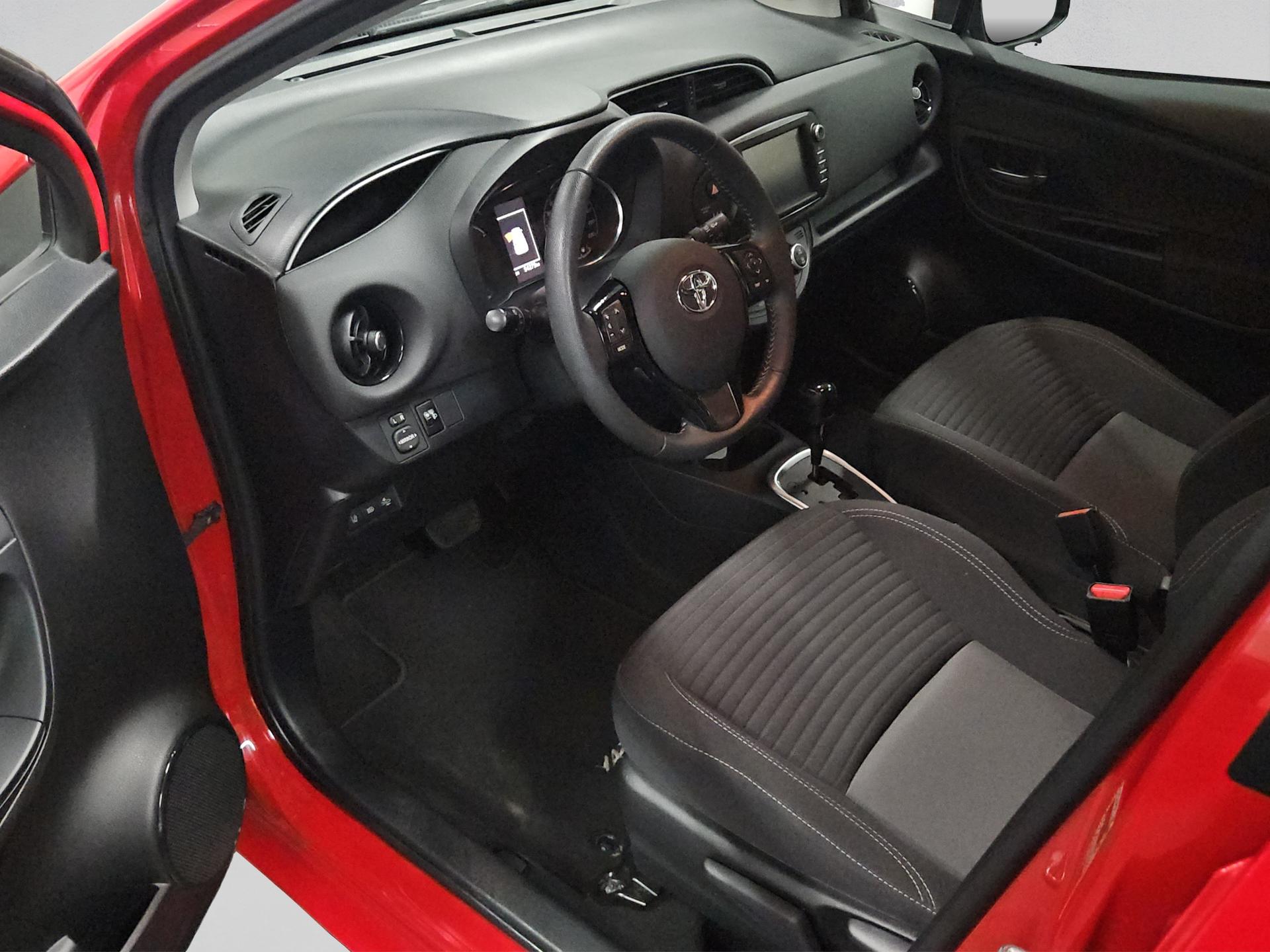 TOYOTA Yaris 1.5 VVT-i Hybrid Trend e-CVT-image-23