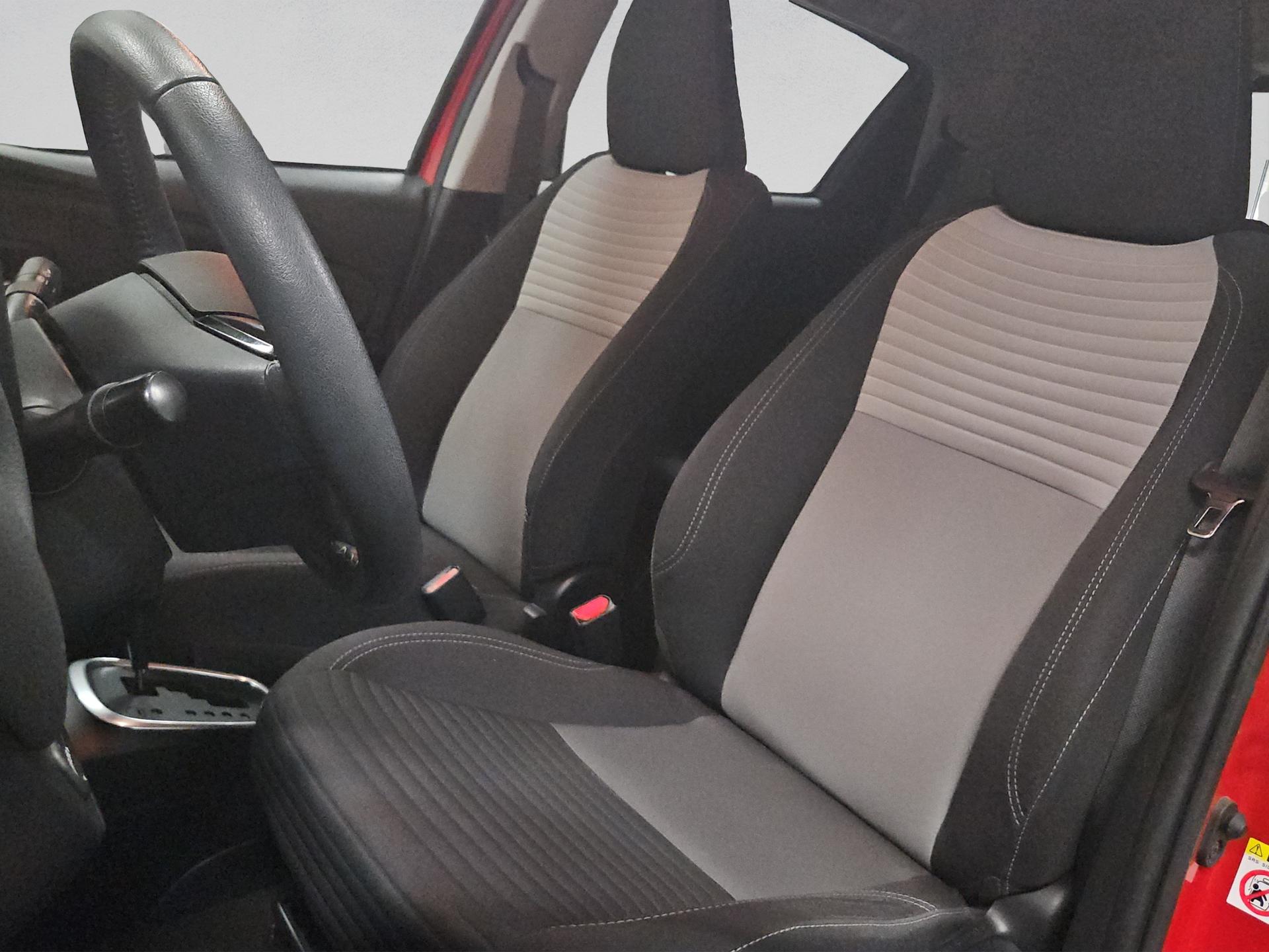 TOYOTA Yaris 1.5 VVT-i Hybrid Trend e-CVT-image-8