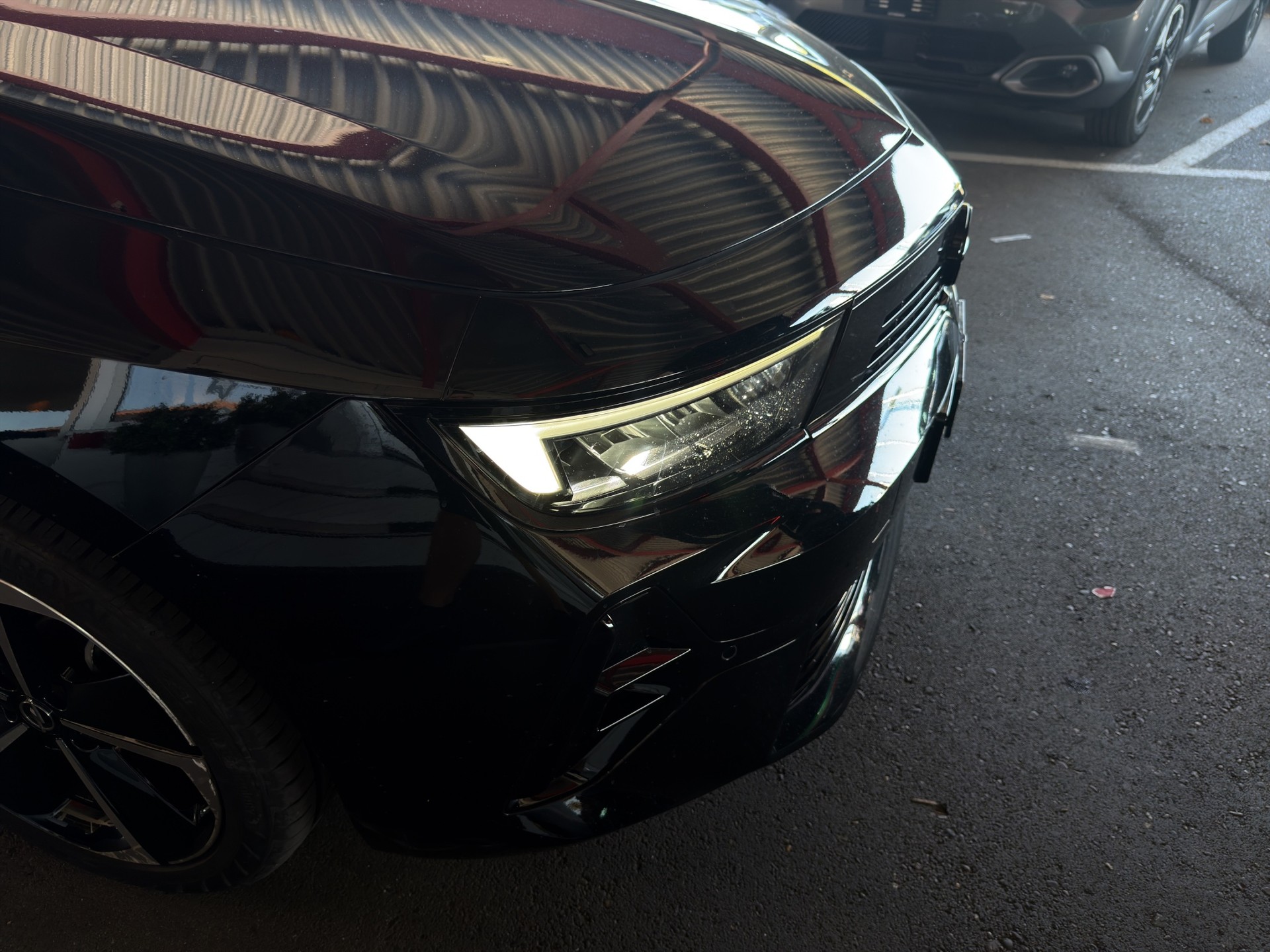 OPEL Astra Sports Tourer 1.2 T 130 GS-image-29