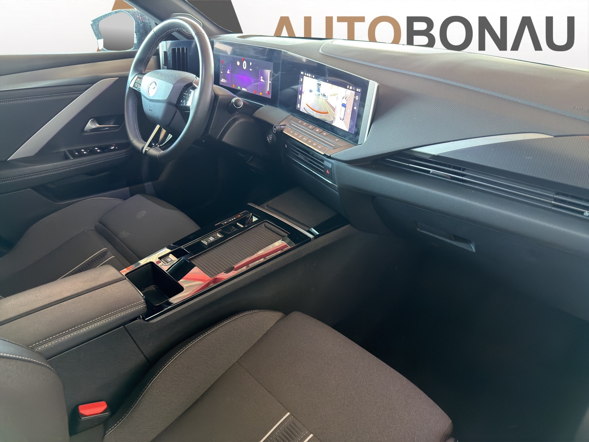 OPEL Astra Sports Tourer 1.2 T 130 GS-image-12