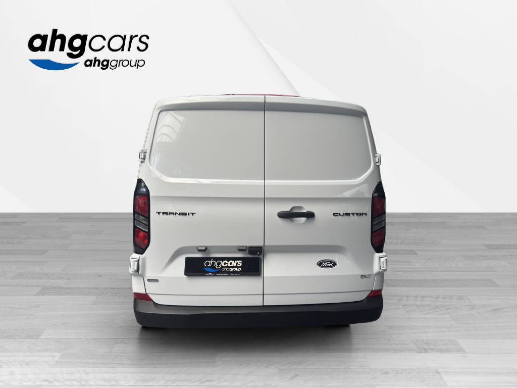 FORD Transit Custom Van 320 L1 2.5 Duratec 233 Trend PHEV-image-3