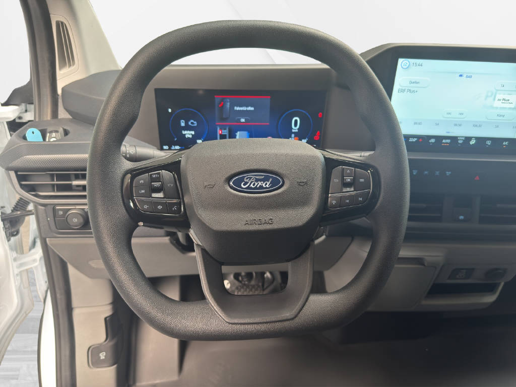 FORD Transit Custom Van 320 L1 2.5 Duratec 233 Trend PHEV-image-5