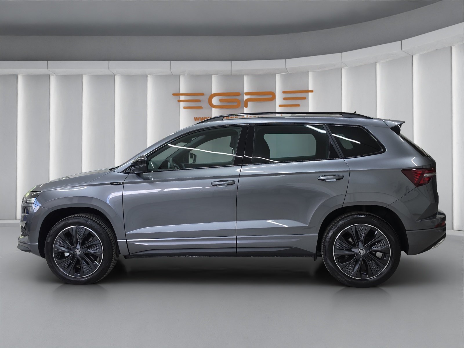 SKODA Karoq 2.0 TSI SportLine 4x4 DSG-image-3