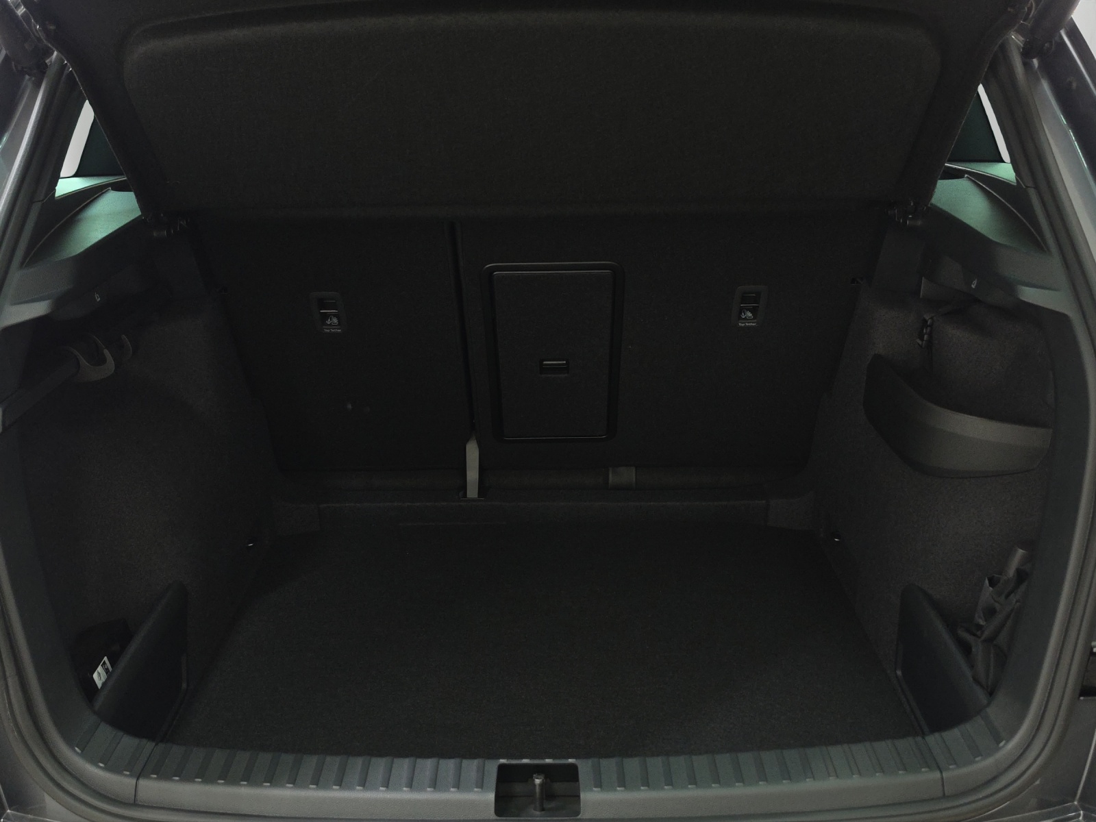 SKODA Karoq 2.0 TSI SportLine 4x4 DSG-image-13