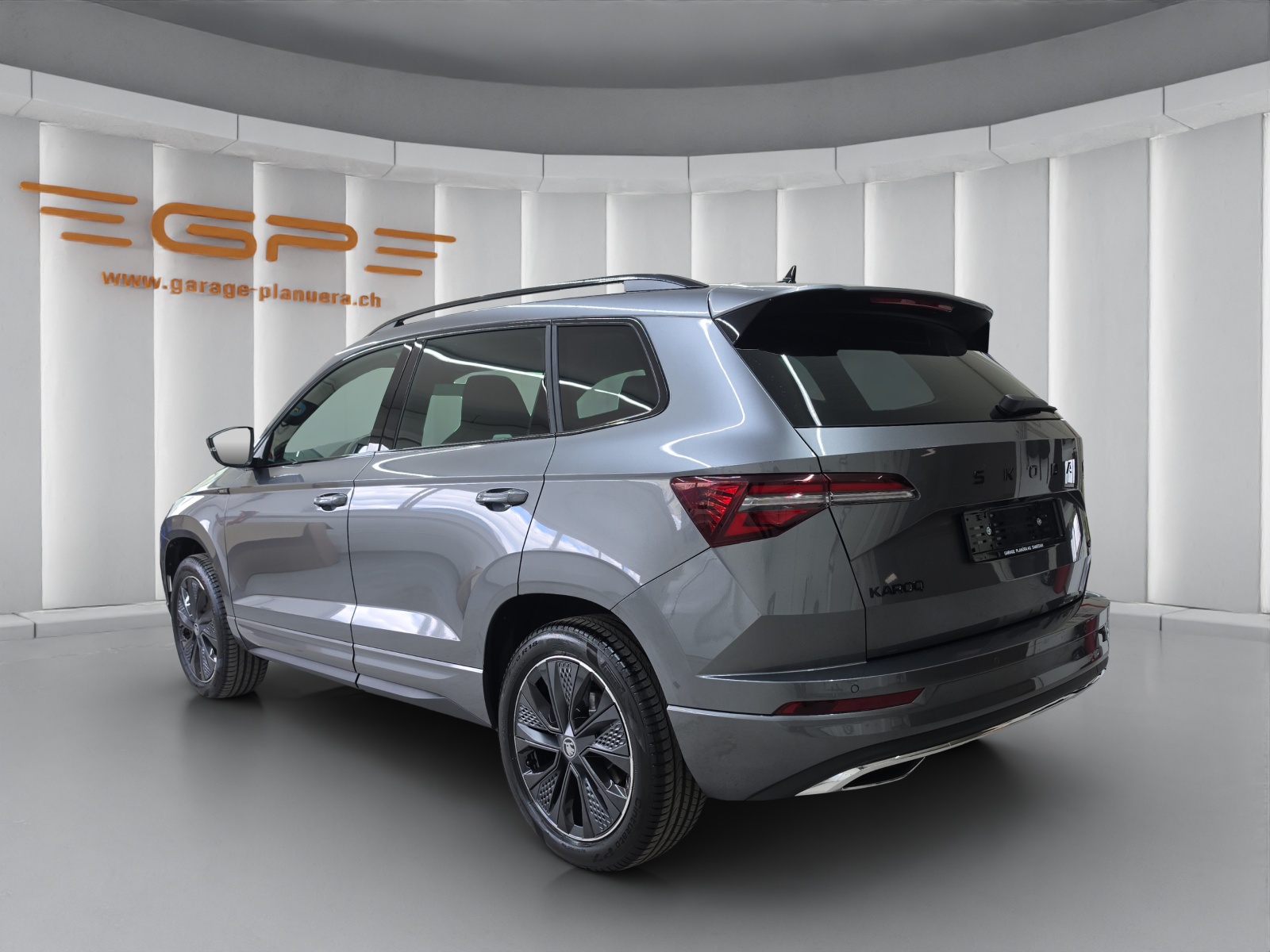 SKODA Karoq 2.0 TSI SportLine 4x4 DSG-image-4
