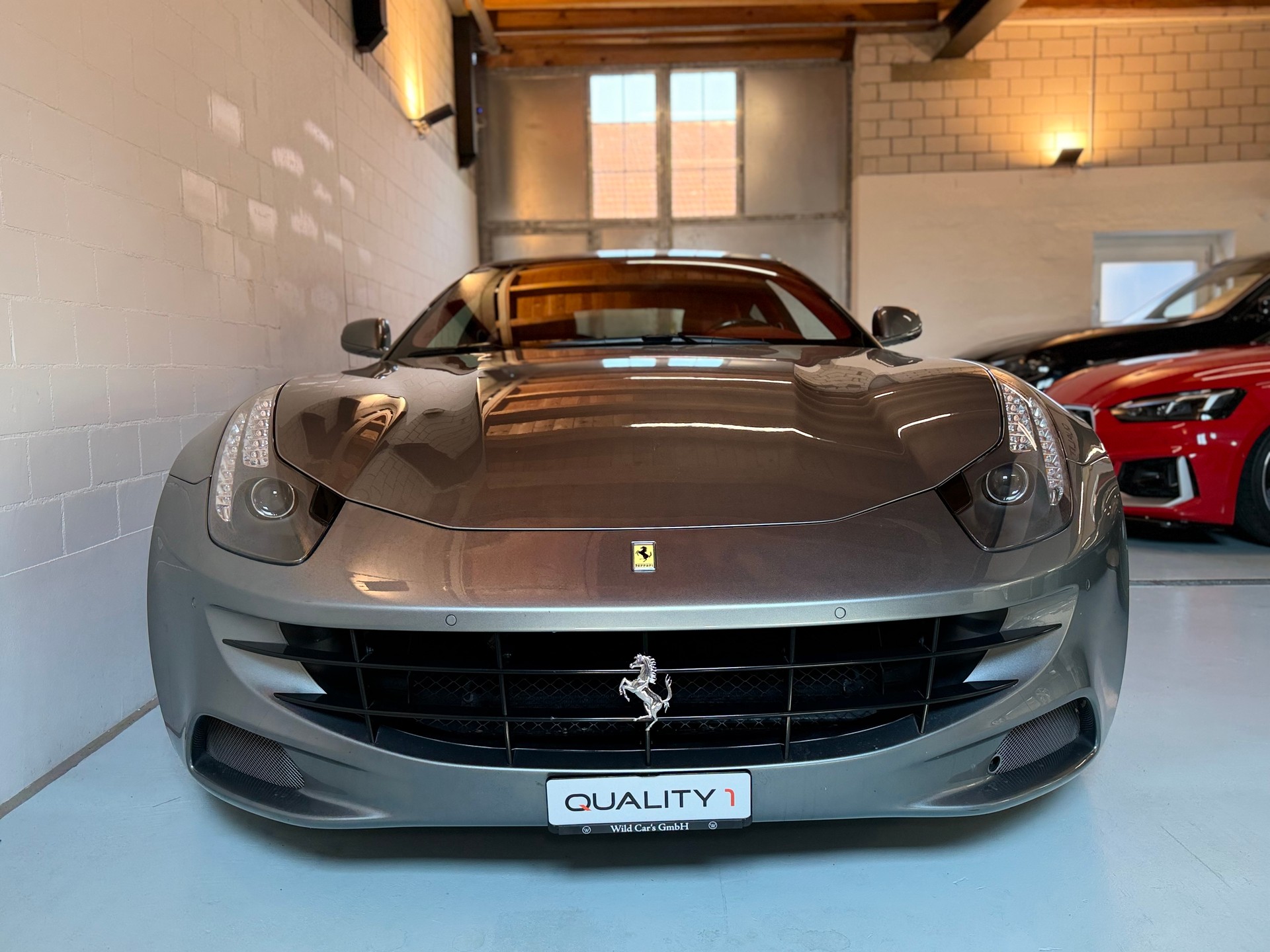 FERRARI FF-image-1