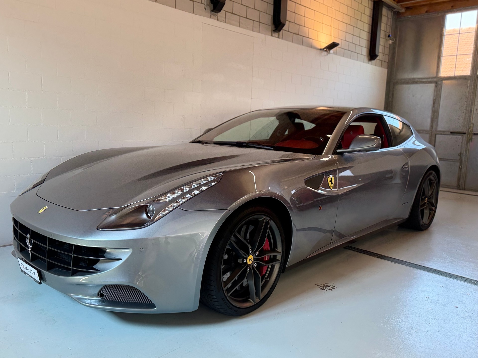 FERRARI FF-image-0