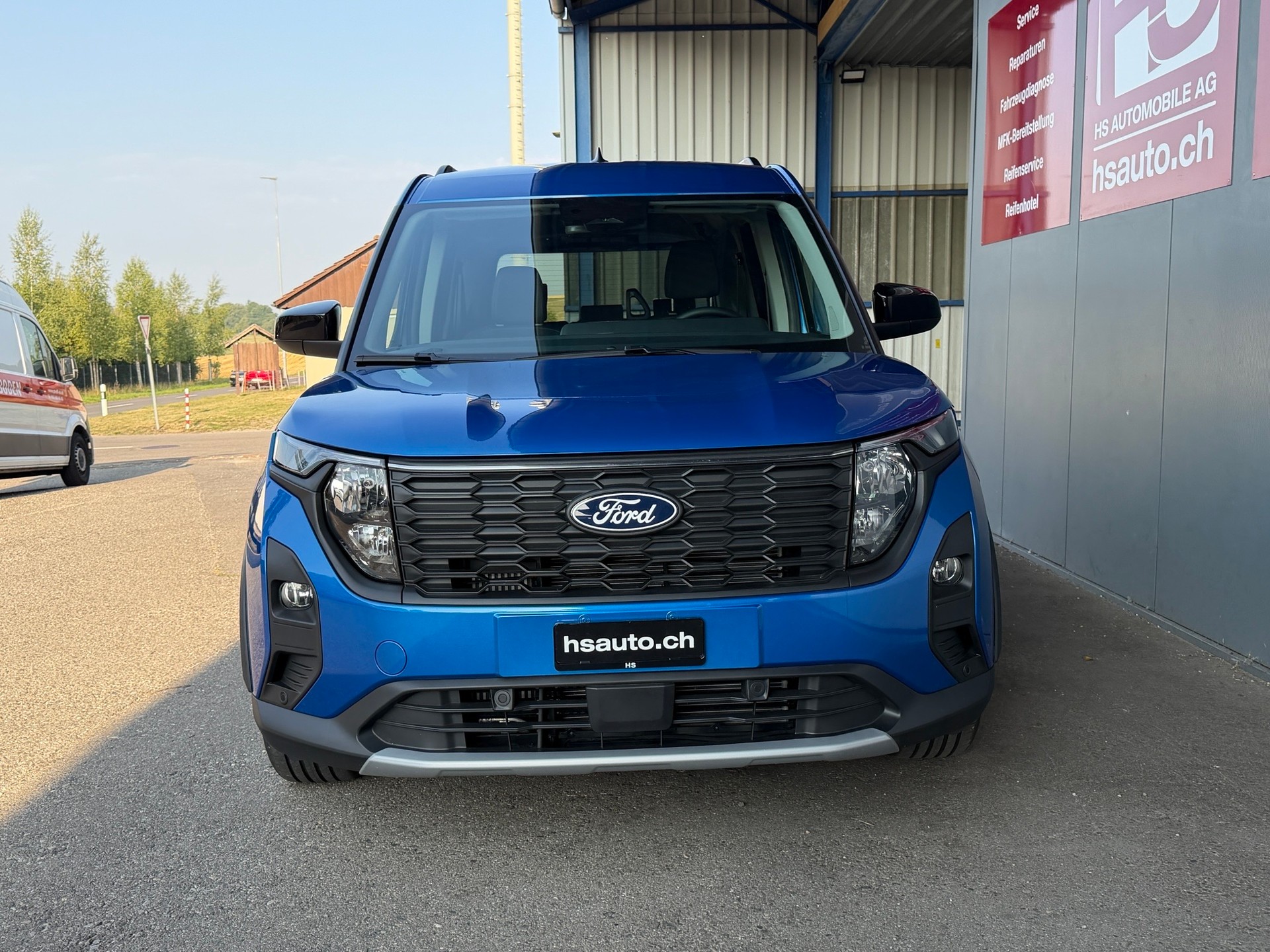FORD Tourneo Courier 1.0 EcoBoost Active Automat-image-1