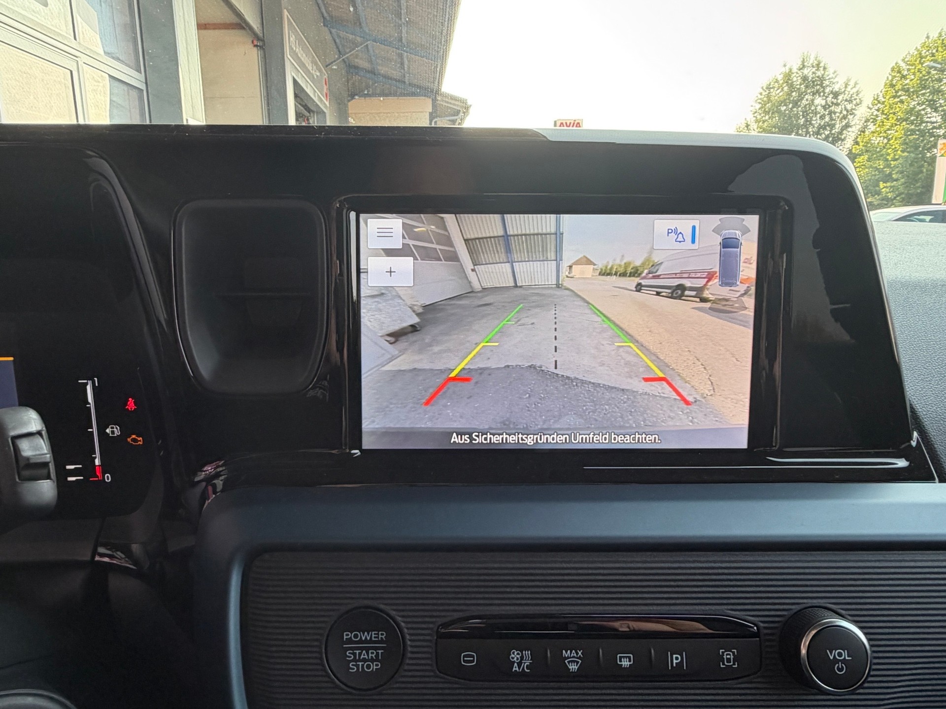FORD Tourneo Courier 1.0 EcoBoost Active Automat-image-13