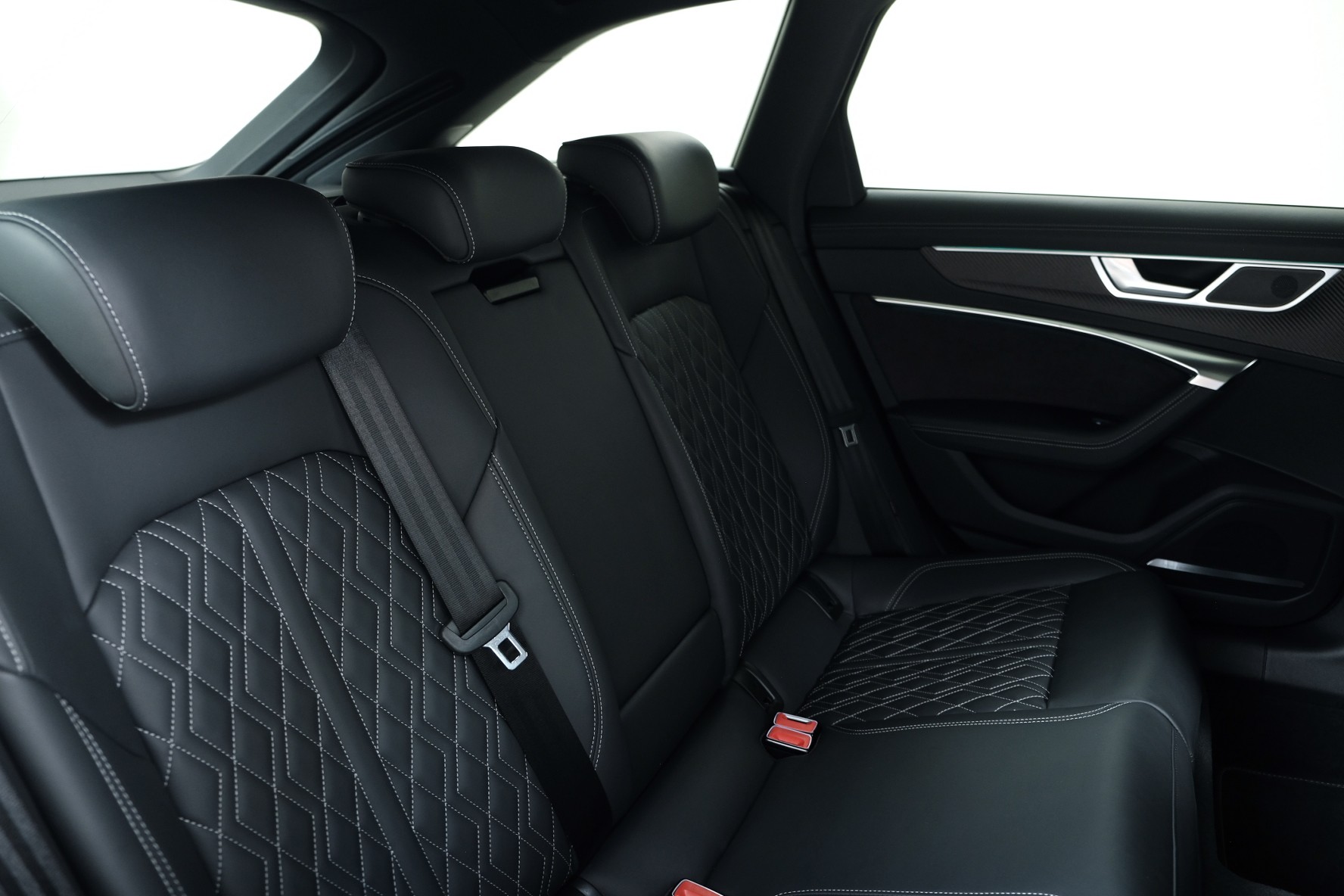 AUDI S6 Avant 3.0 TDI quattro tiptronic-image-12