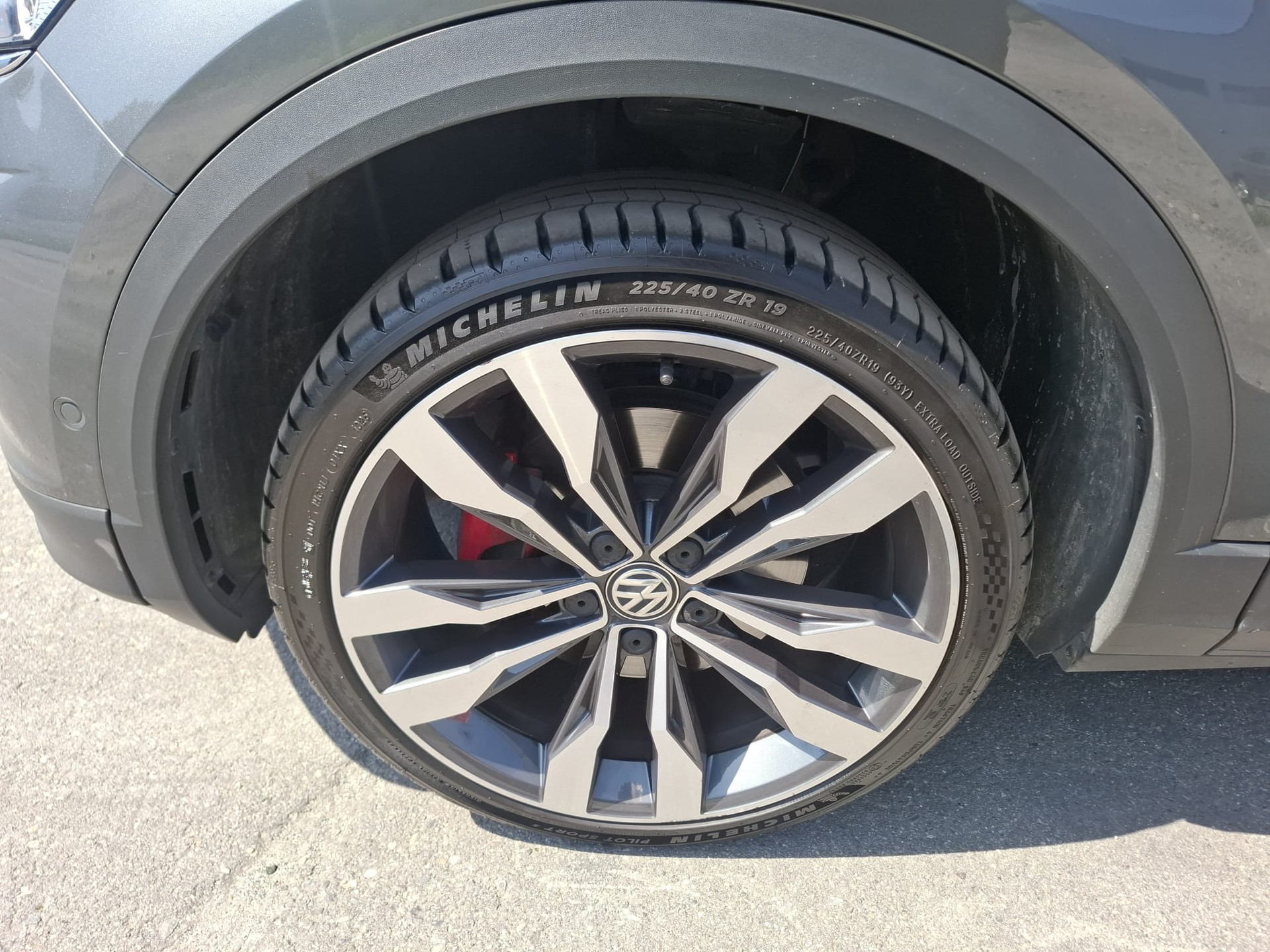 VW T-Roc 2.0 TSI Sport DSG 4Motion-image-10