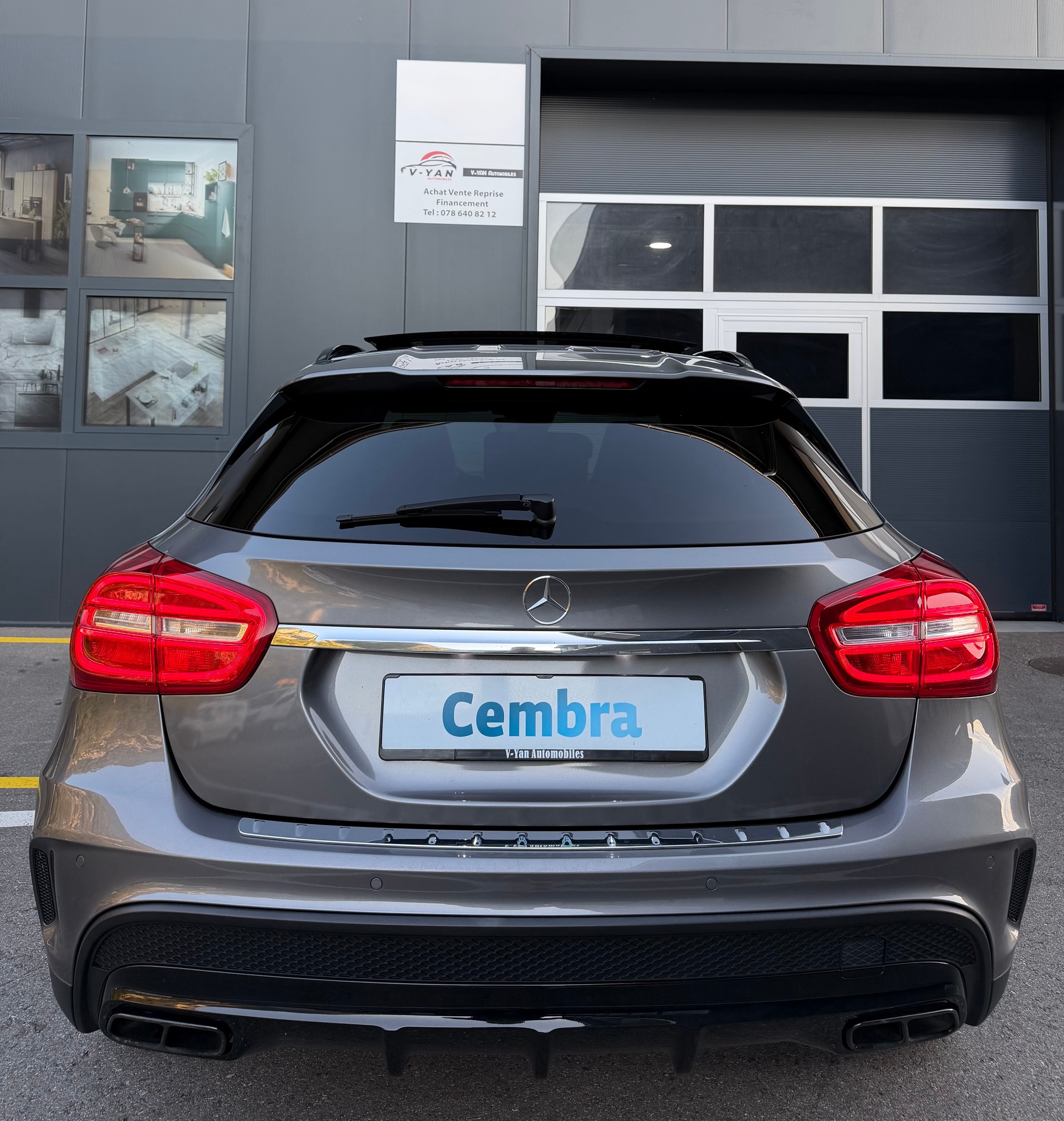 MERCEDES-BENZ GLA 45 AMG 4Matic 7G-DCT-image-5