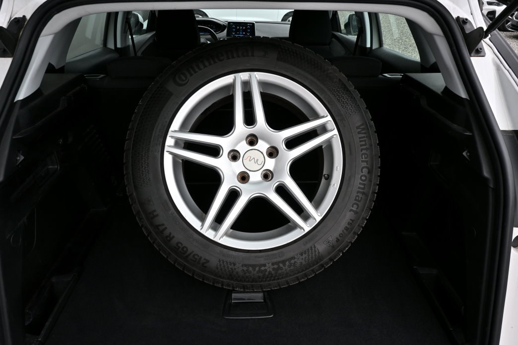 PEUGEOT 3008 1.5 BlueHDi Active-image-13