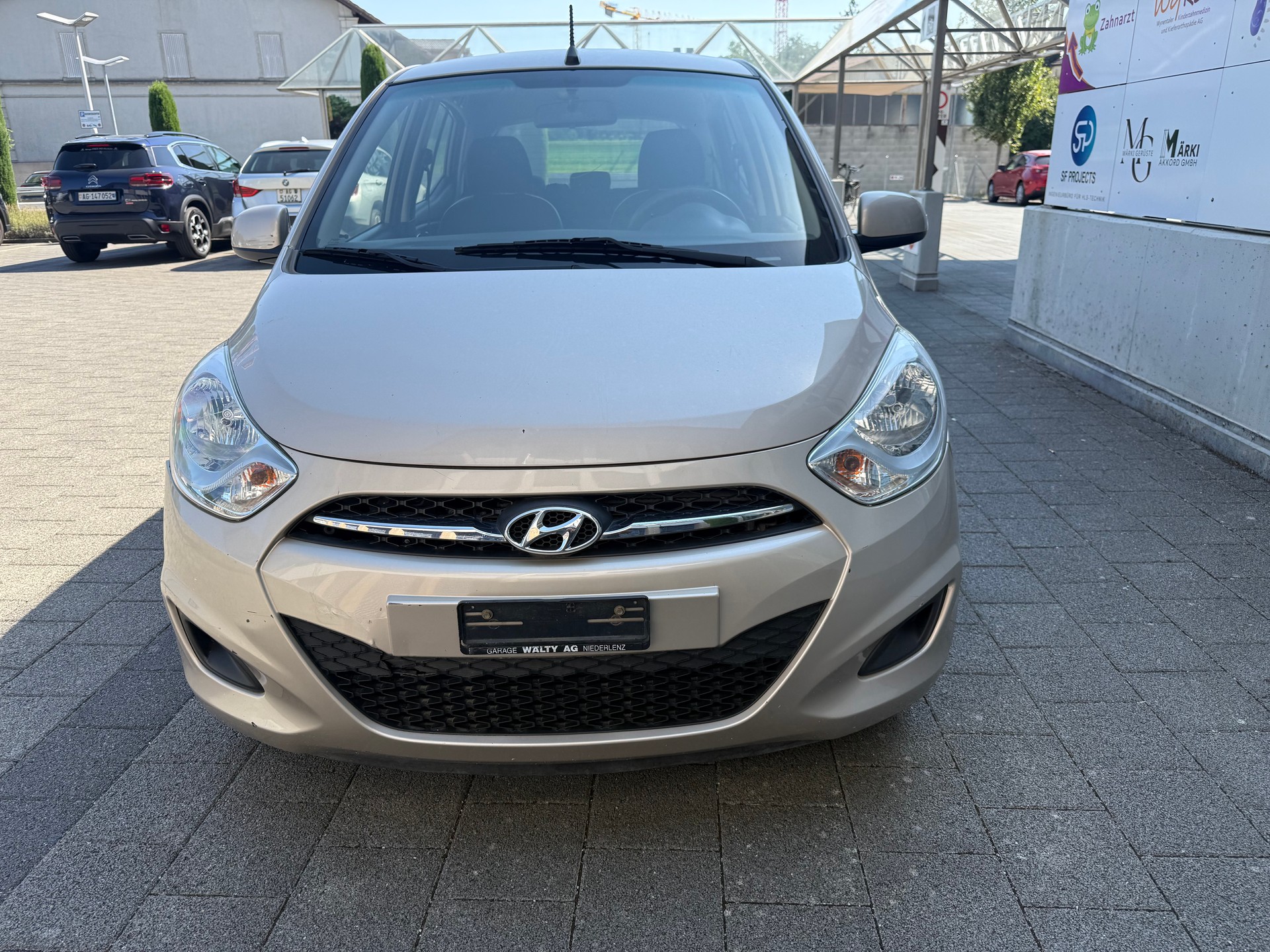 HYUNDAI i10 1.1 Comfort-image-1