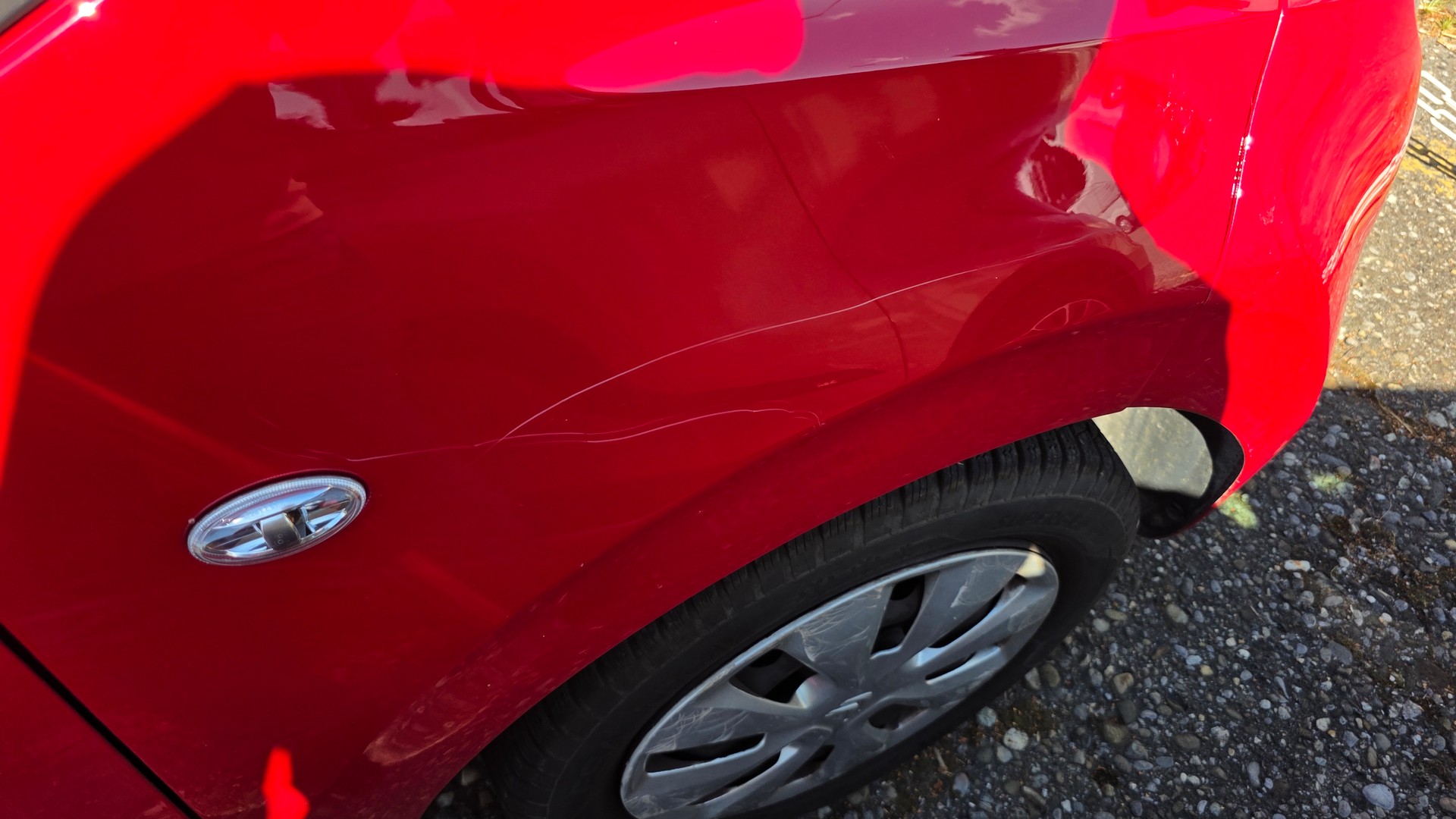 CITROEN C1 1.0 VTi Shine Stop&Start-image-15