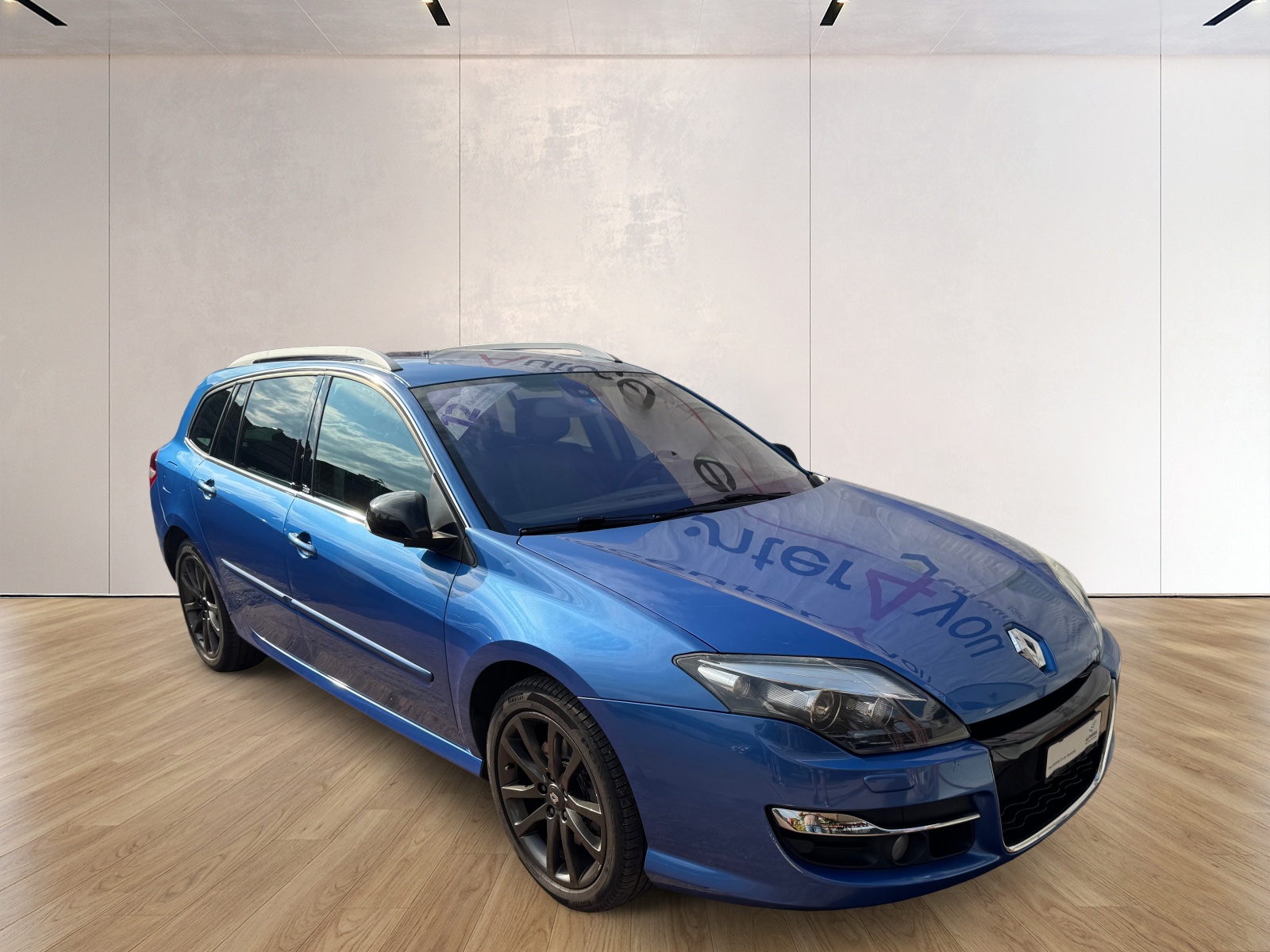 RENAULT LAGUNA-image-1