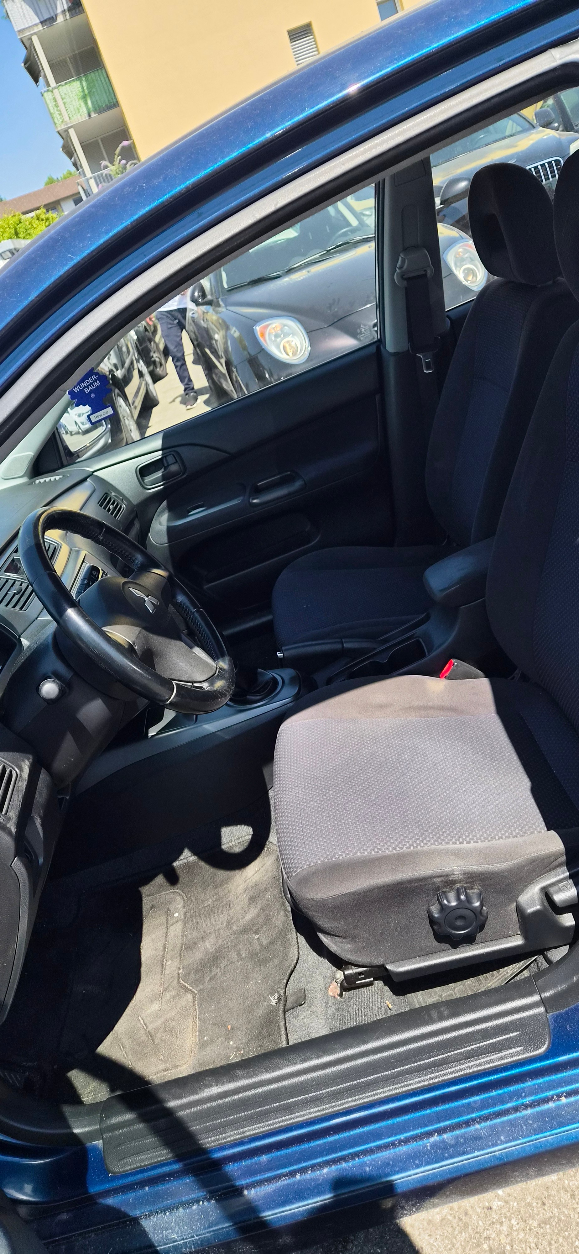MITSUBISHI Lancer 1.6 Invite (Comfort) Wagon-image-8