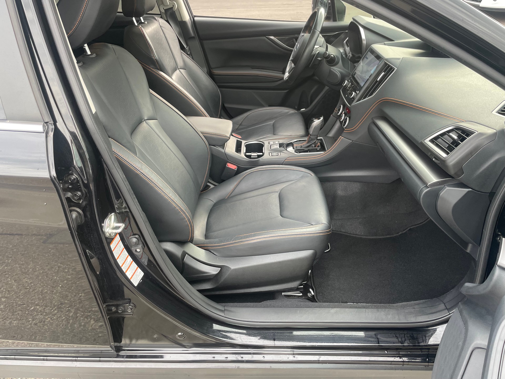 SUBARU XV 2.0 Luxury AWD Lineartronic-image-7