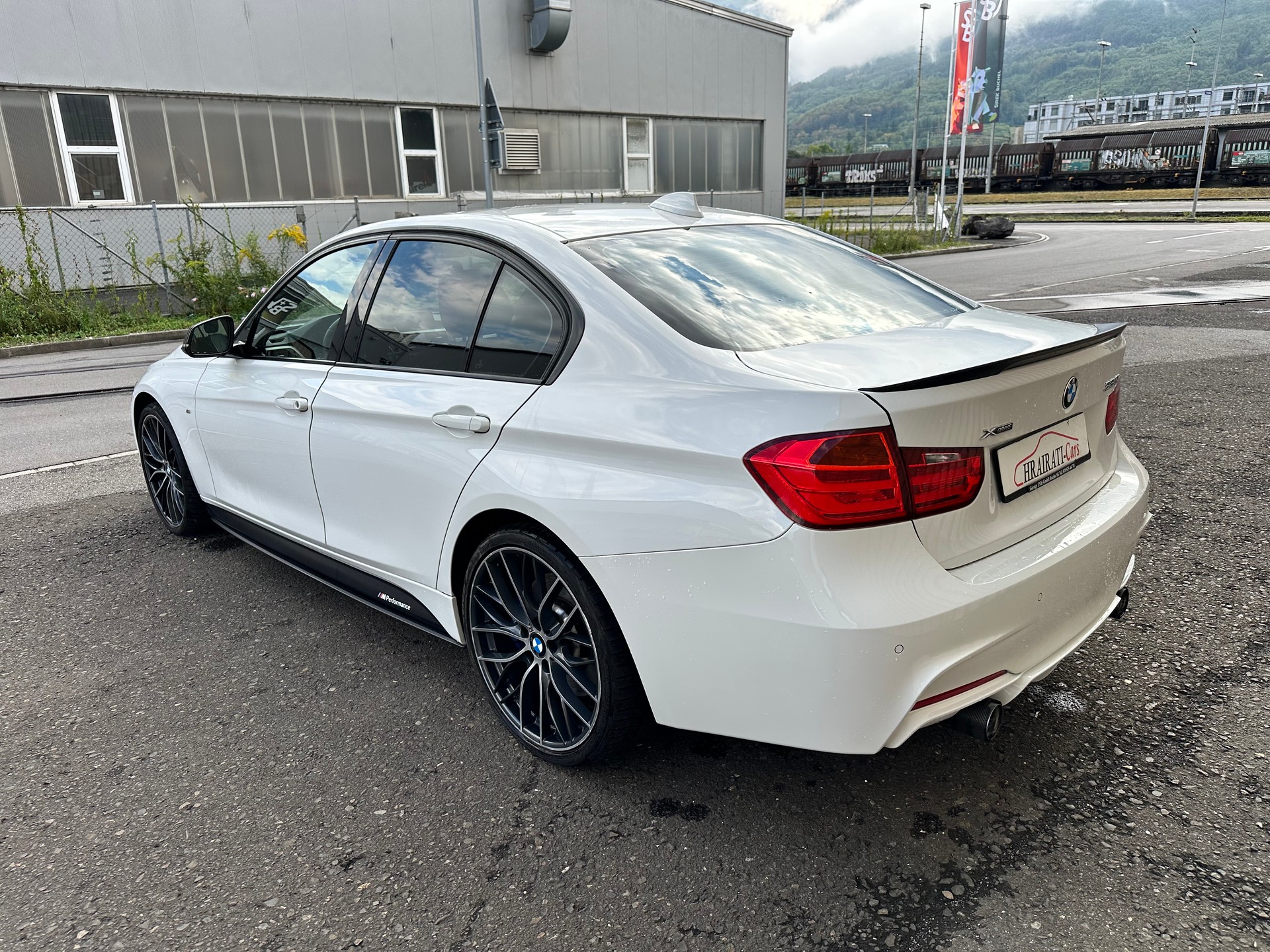 BMW 335i xDrive M-Line Sportpaket Steptronic-image-4