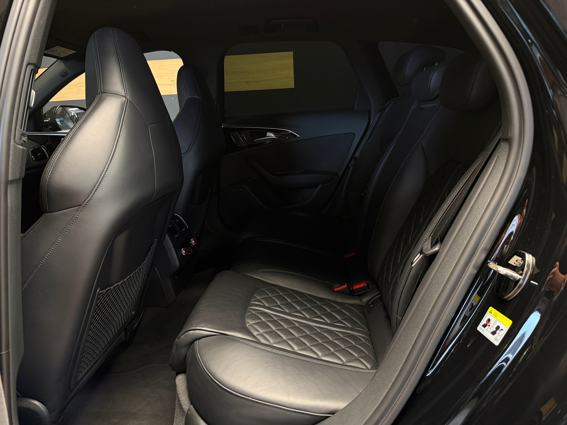 AUDI A6 Avant 3.0 BiTDI V6 qu. competition tiptronic-image-26