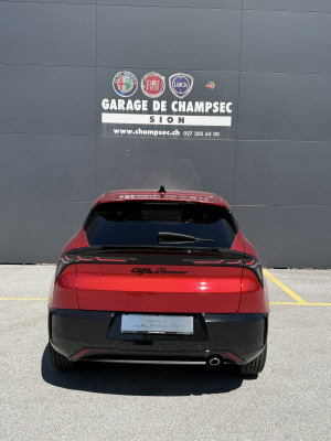 ALFA ROMEO Junior 1.2 Hybrid Q4-image-3
