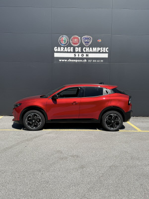 ALFA ROMEO Junior 1.2 Hybrid Q4-image-2