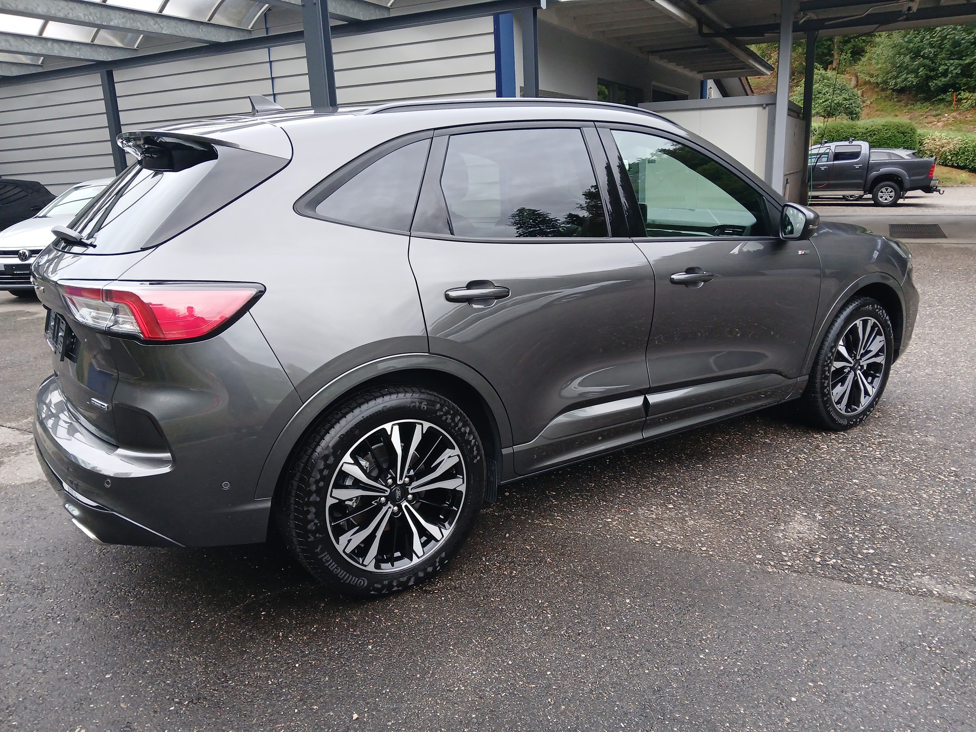 FORD Kuga 2.5 FHEV ST- Line X 4WD-image-2