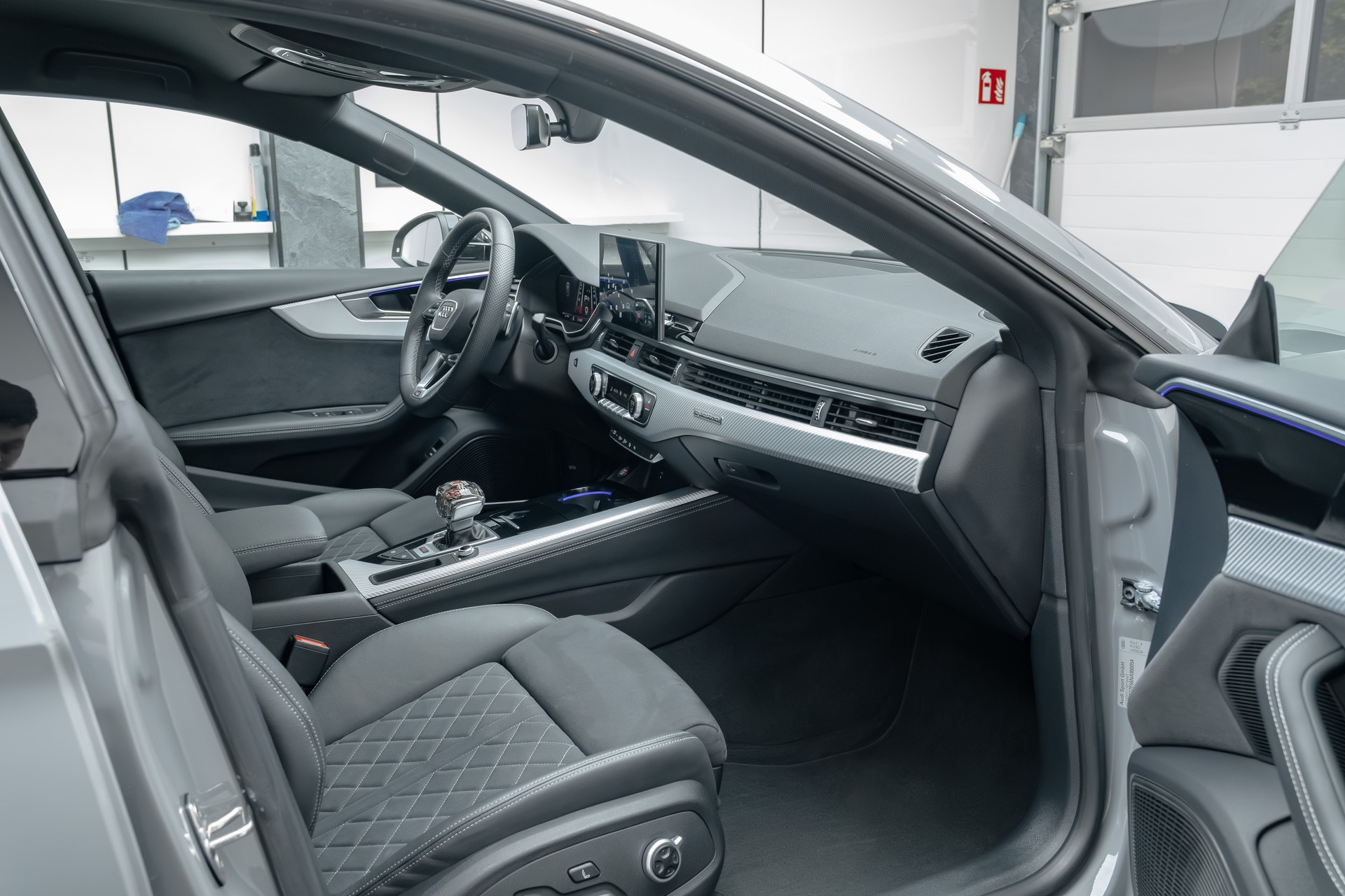 AUDI RS5 Sportback 2.9 TFSI quattro tiptronic-image-9