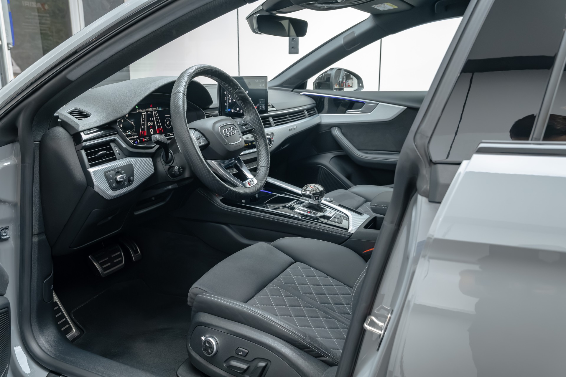 AUDI RS5 Sportback 2.9 TFSI quattro tiptronic-image-14