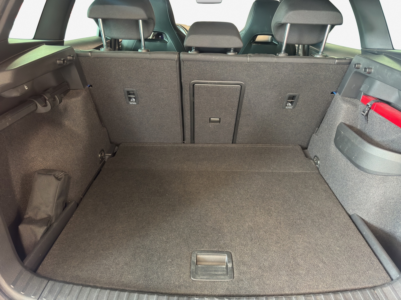 SKODA Karoq 2.0 TSI SportLine 4x4 DSG-image-12