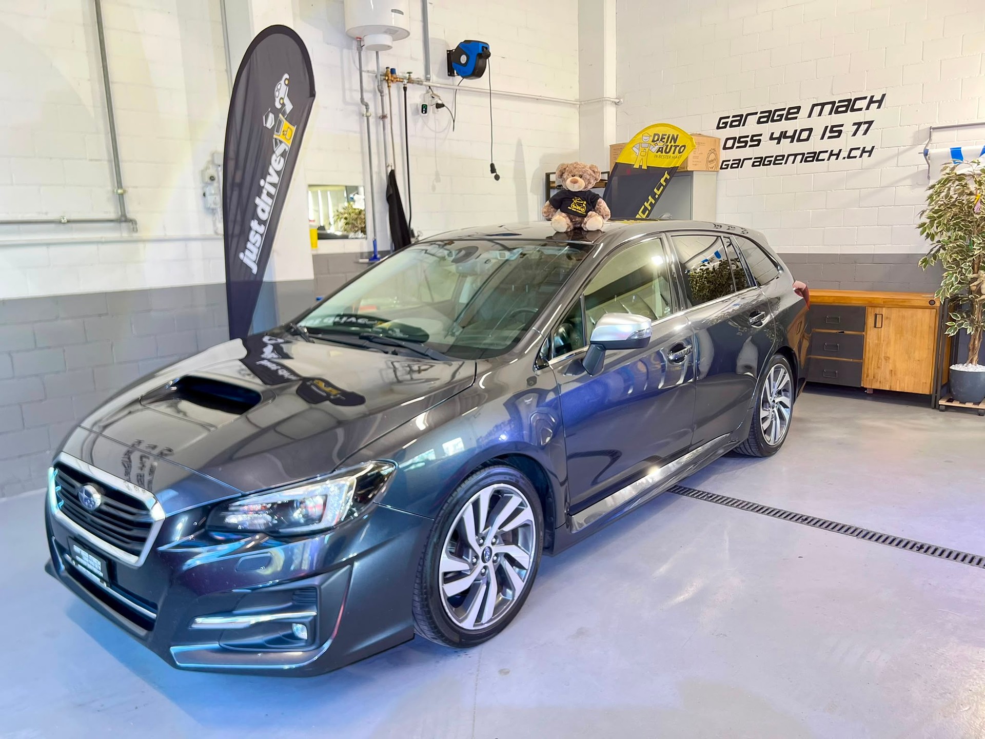 SUBARU Levorg 1.6DIT Luxury S AWD Lineartronic ✅-image-1