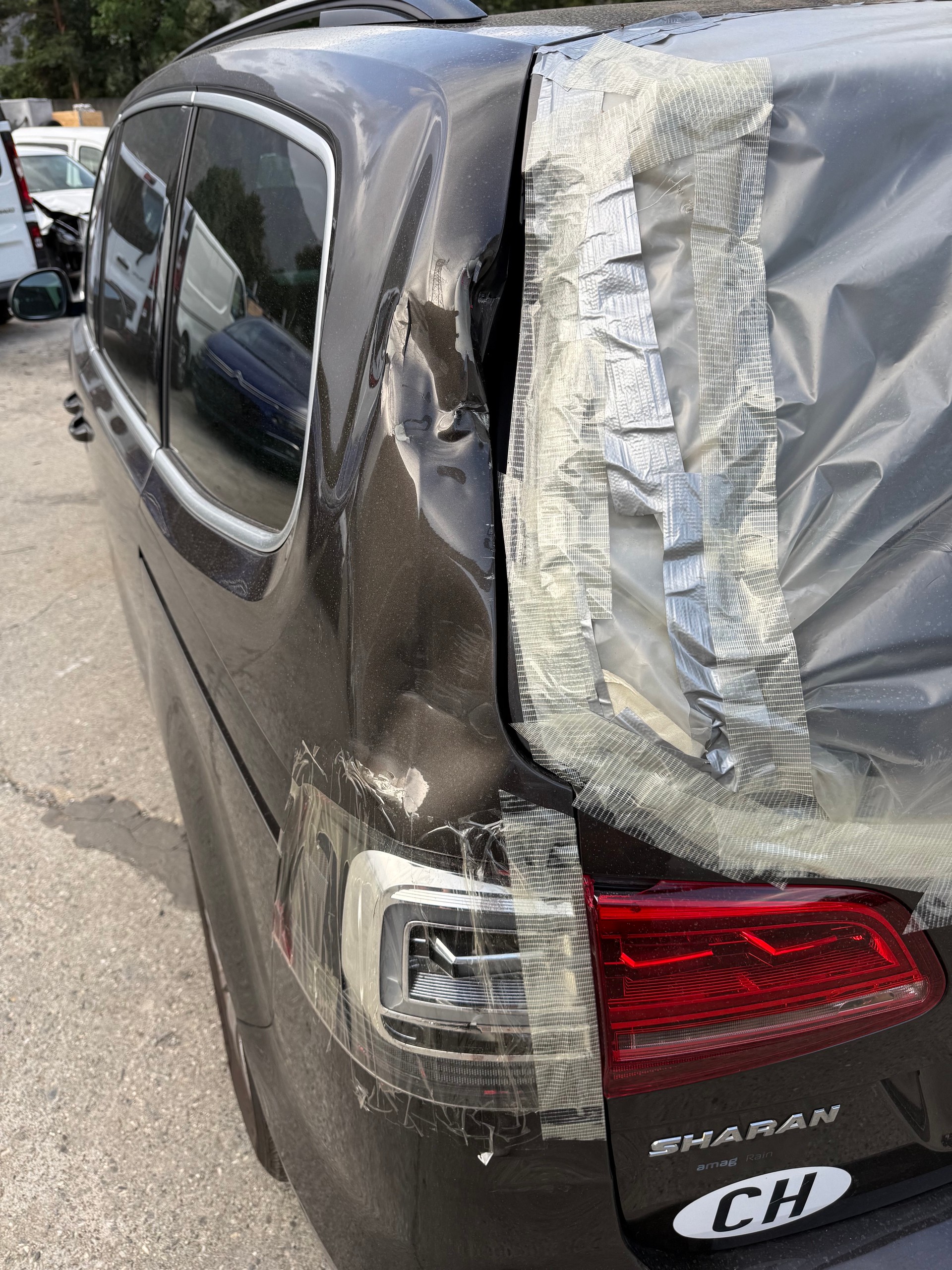 VW Sharan 2.0 TDI BMT Comfortline 4Motion-image-8