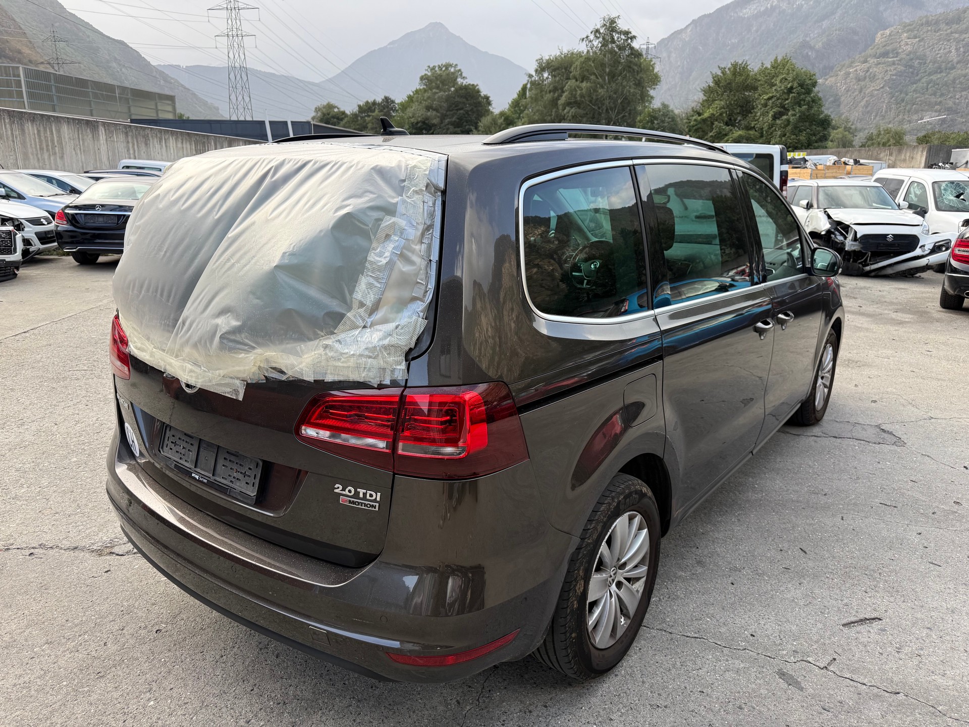 VW Sharan 2.0 TDI BMT Comfortline 4Motion-image-5