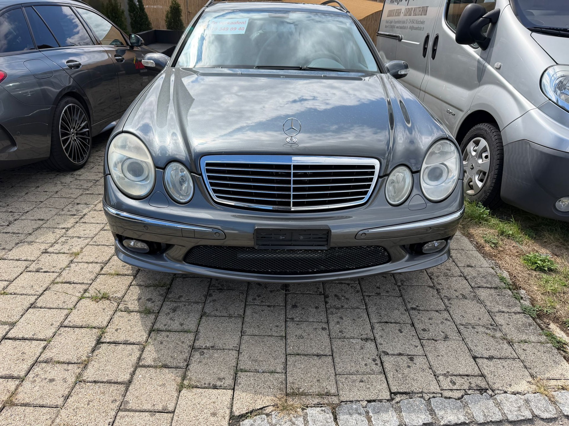 MERCEDES-BENZ E 500 V8-image-2