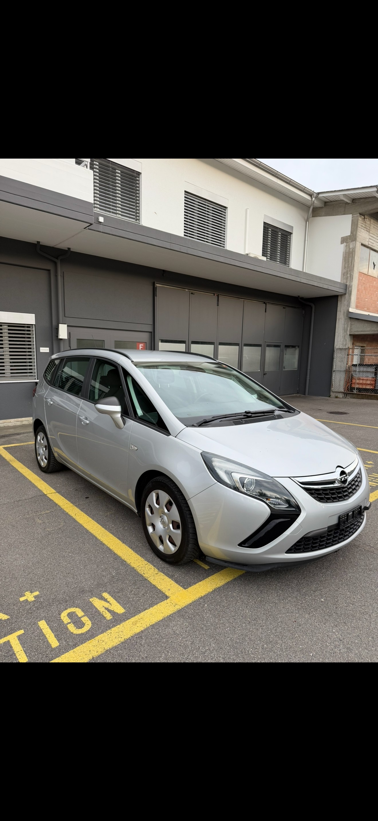 OPEL Zafira Tourer 1.6i 16V CNG Turbo Cosmo-image-7