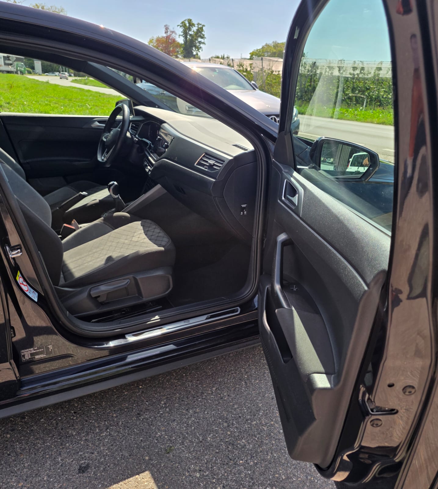 VW Polo 1.0 TSI R-Line-image-6