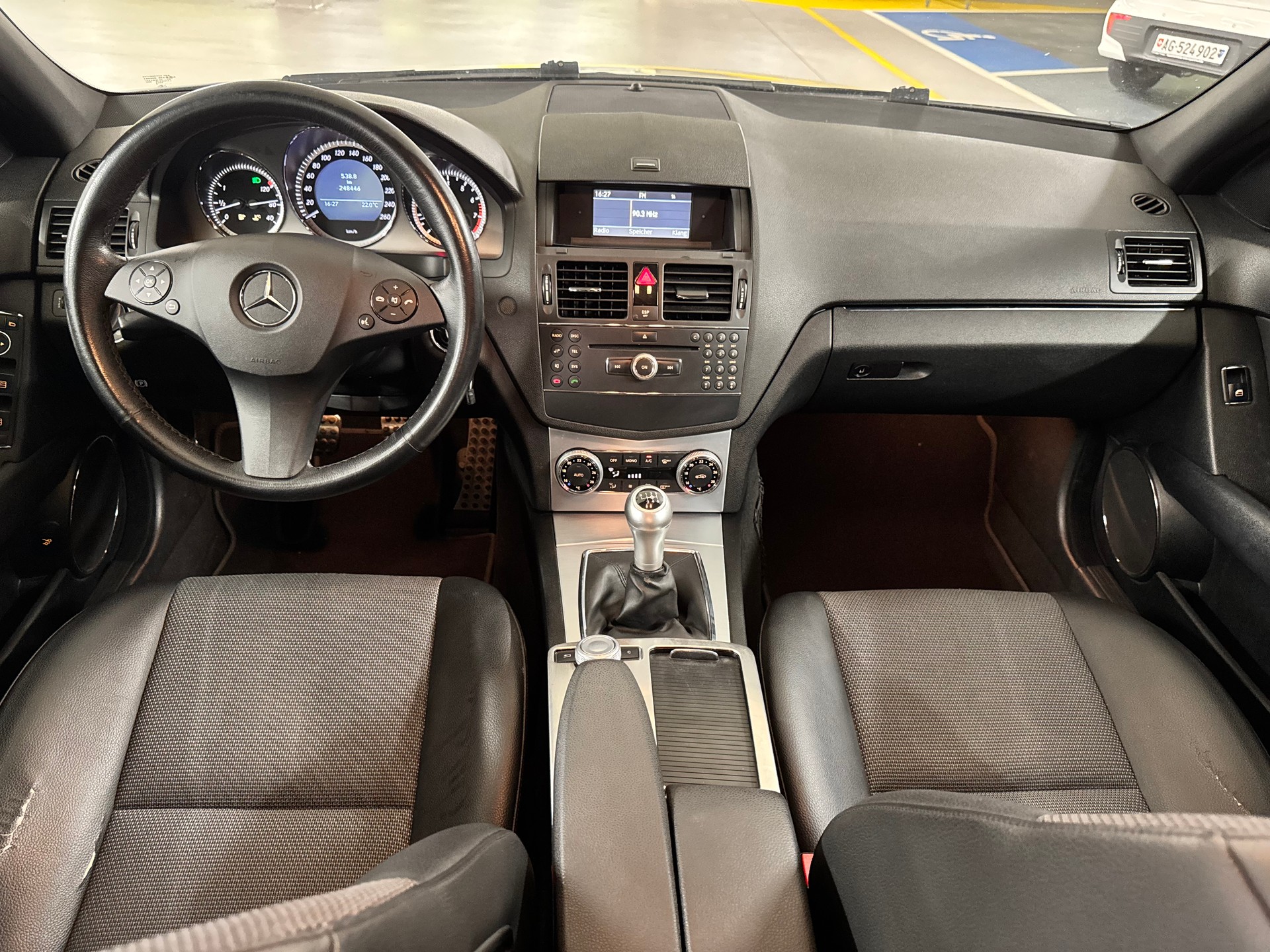 MERCEDES-BENZ C 180 Kompressor Classic-image-11