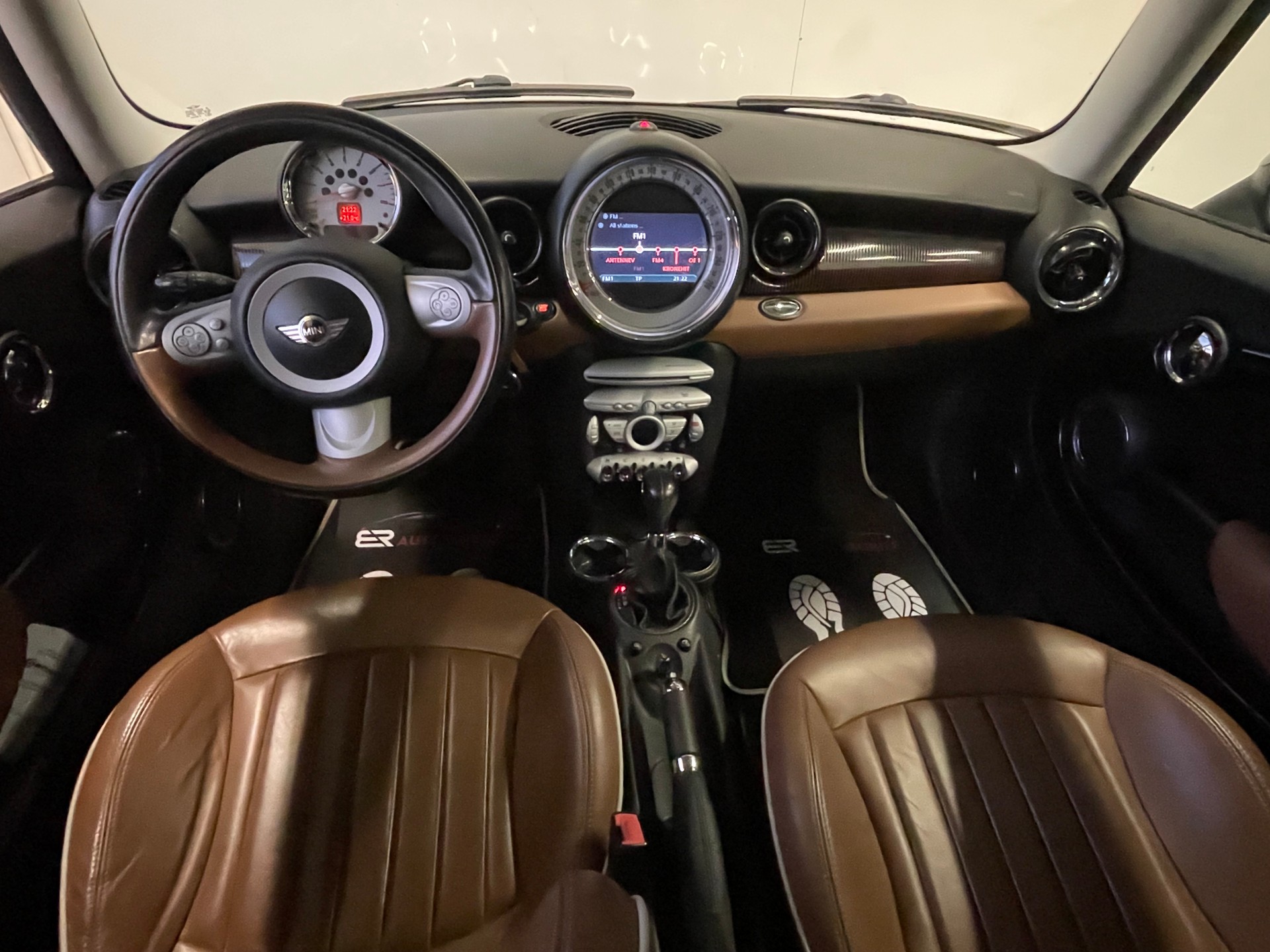 MINI COOPER-image-8