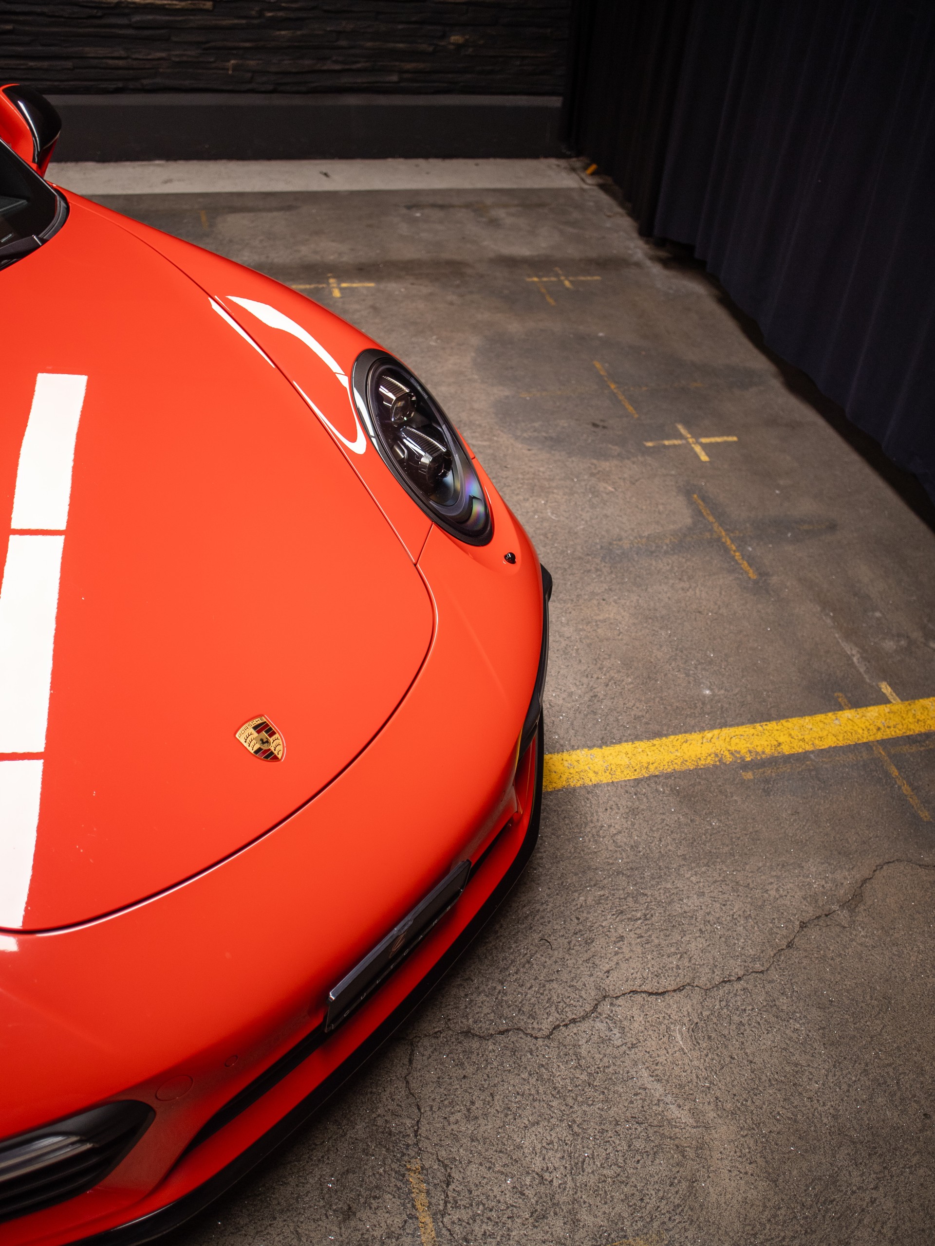 PORSCHE 911 Turbo S Cabrio PDK-image-14
