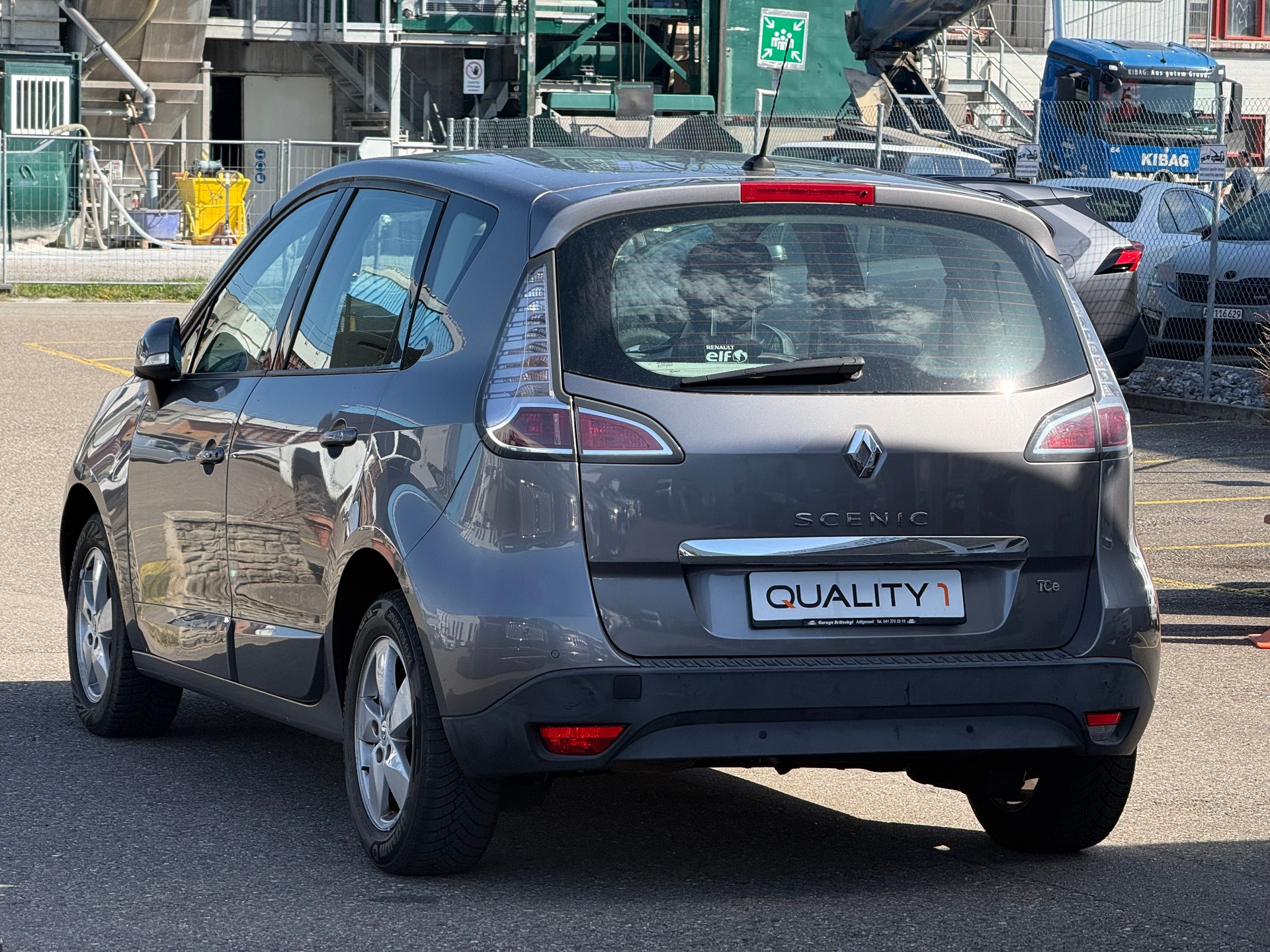 RENAULT Scénic 1.2 16V Turbo Dynamique-image-1