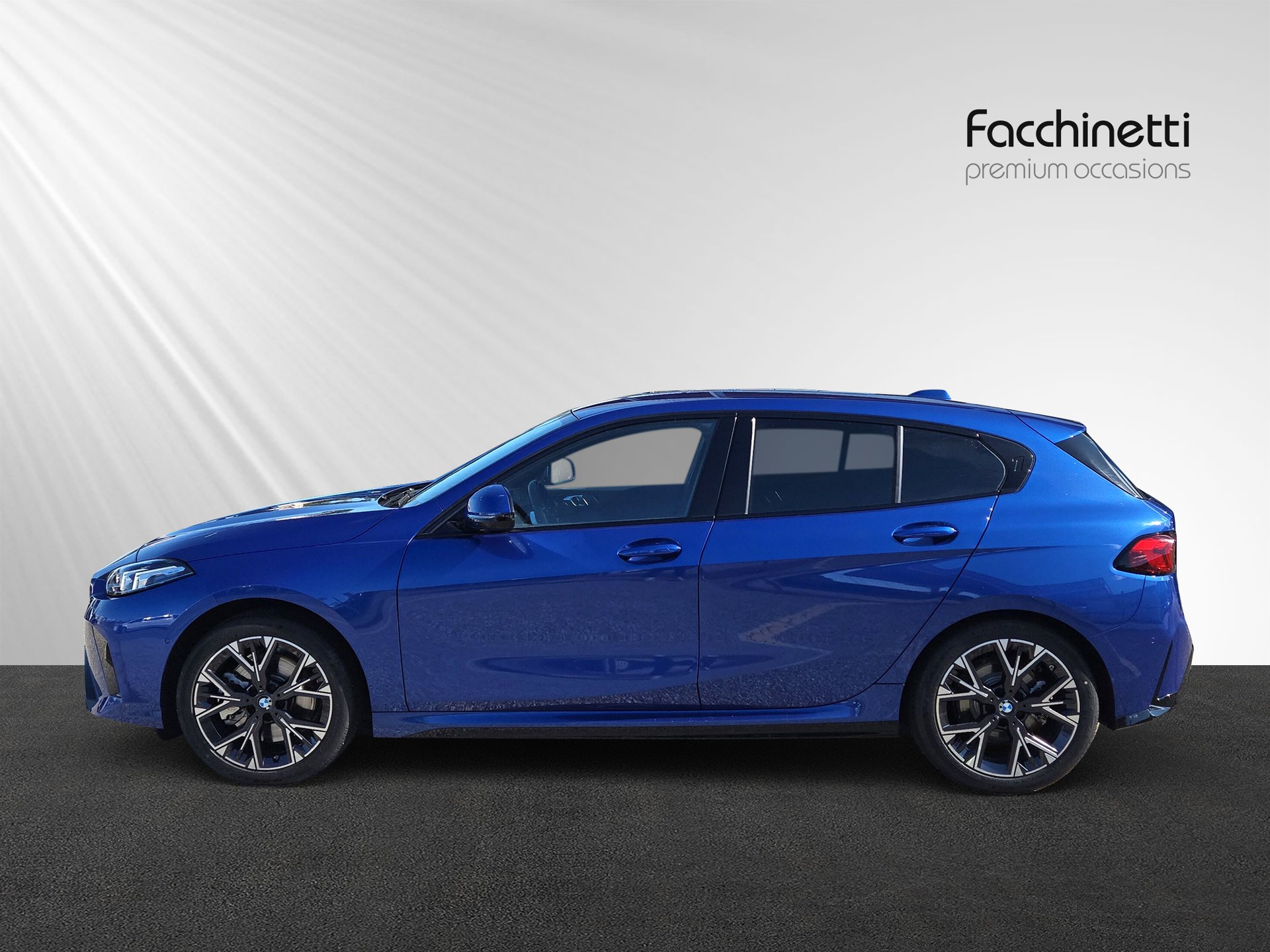 BMW 123 xDrive M Sport Steptronic-image-1