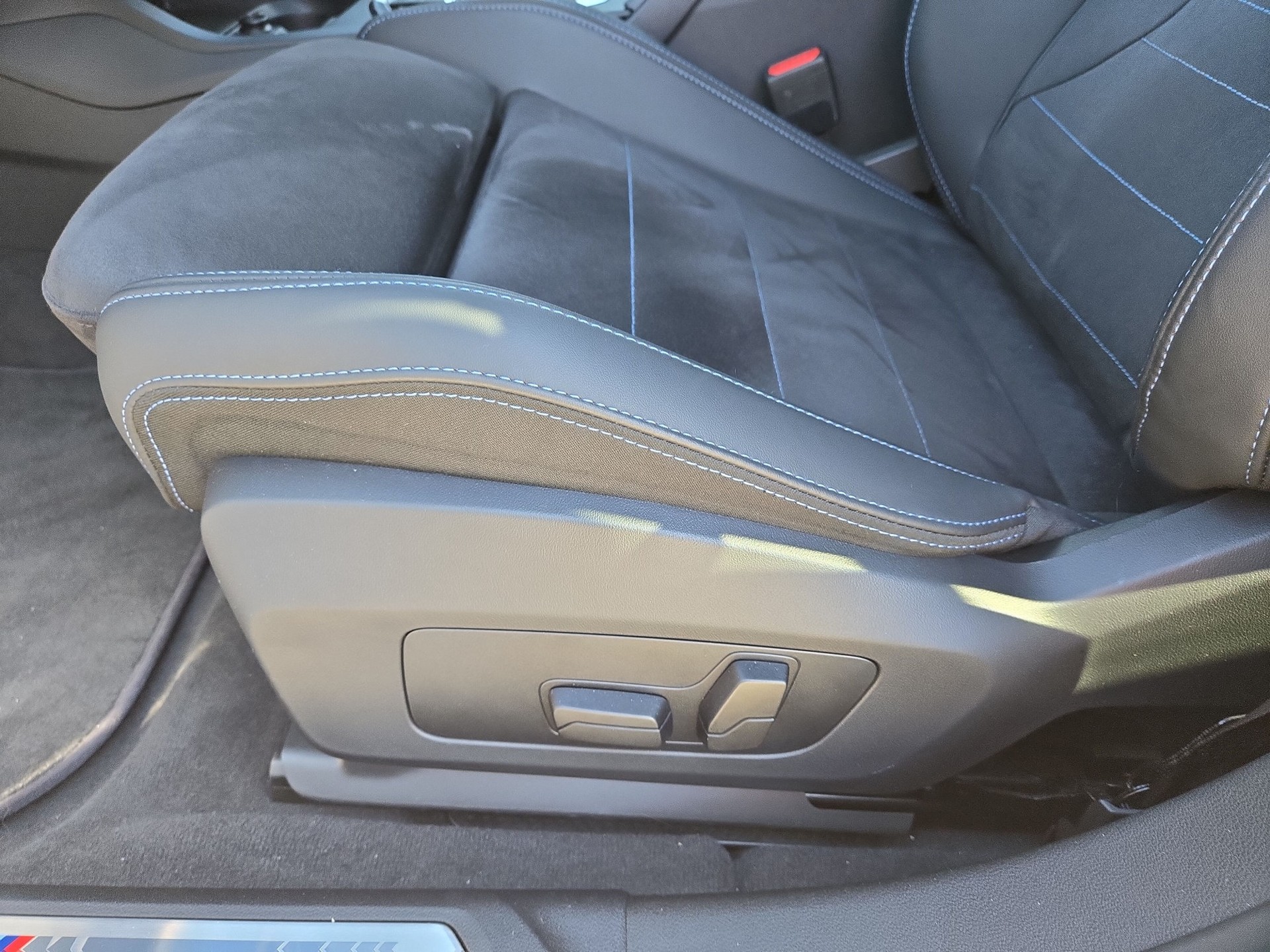 BMW 123 xDrive M Sport Steptronic-image-18