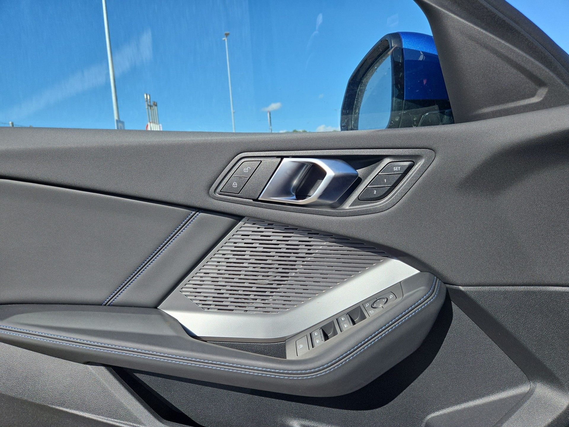 BMW 123 xDrive M Sport Steptronic-image-16